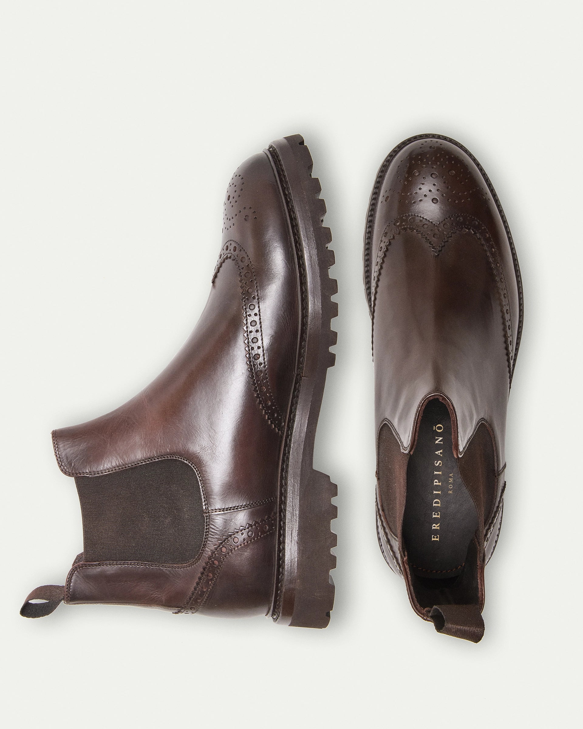 Stivaletto Chelsea brogue marrone in vitello spazzolato