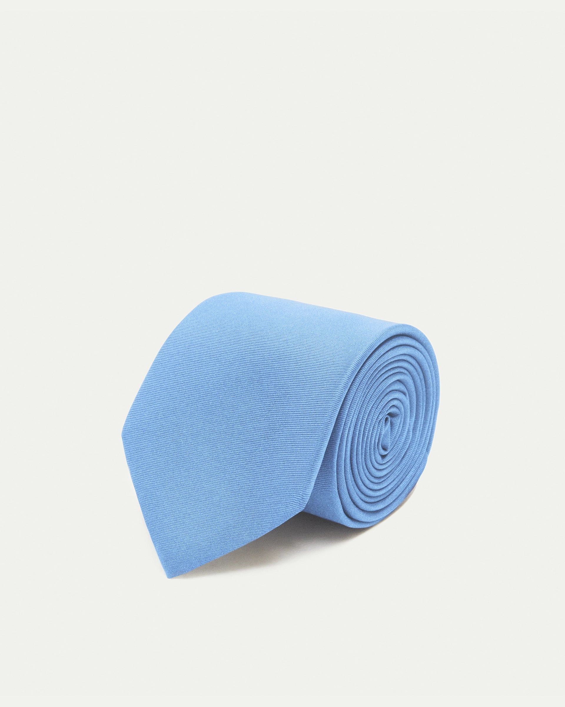 Cravatta in pura seta Twill celeste