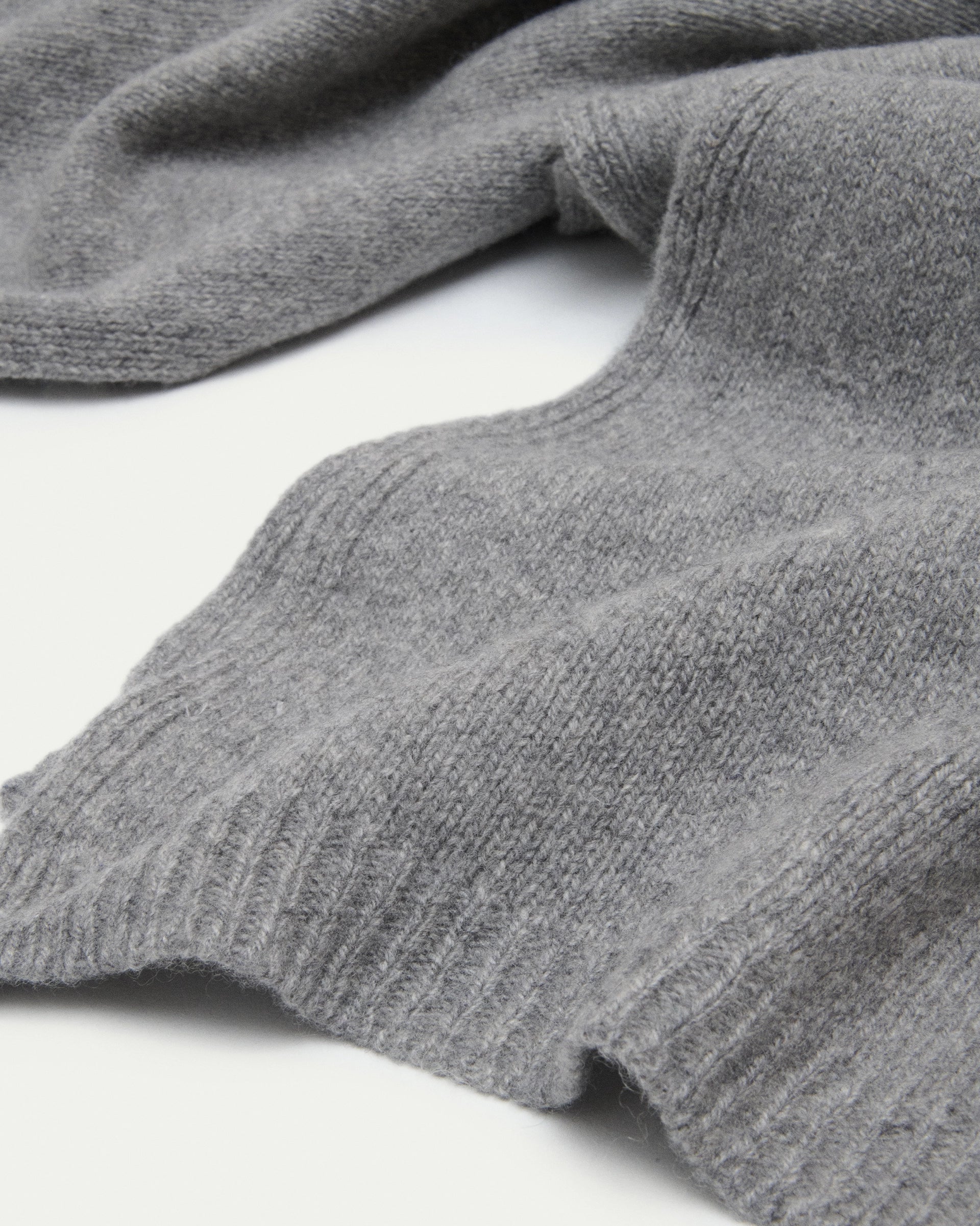 Sciarpa Grigio perla in cashmere