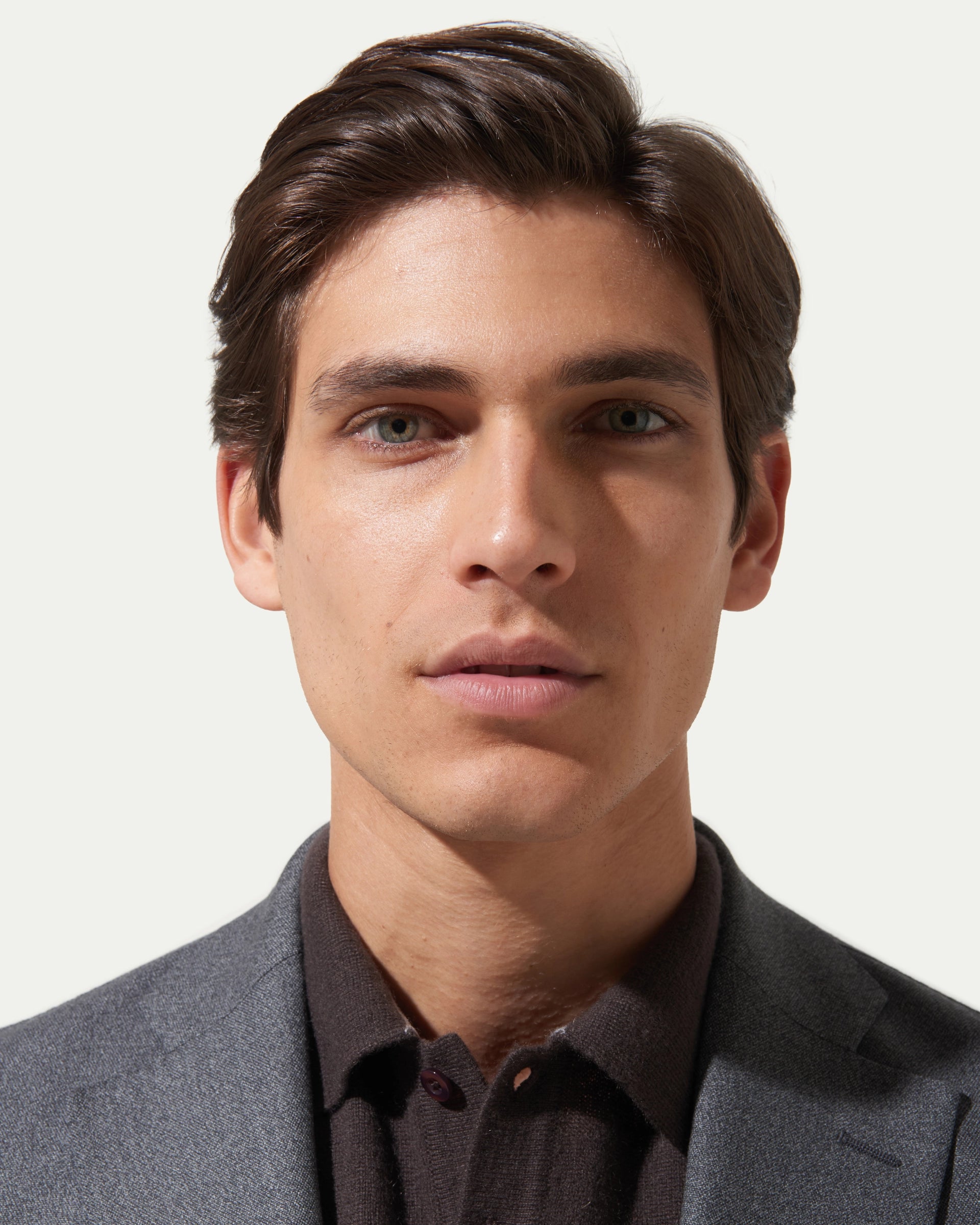 Abito Grigio in pura lana tessuto Loro Piana Zelander