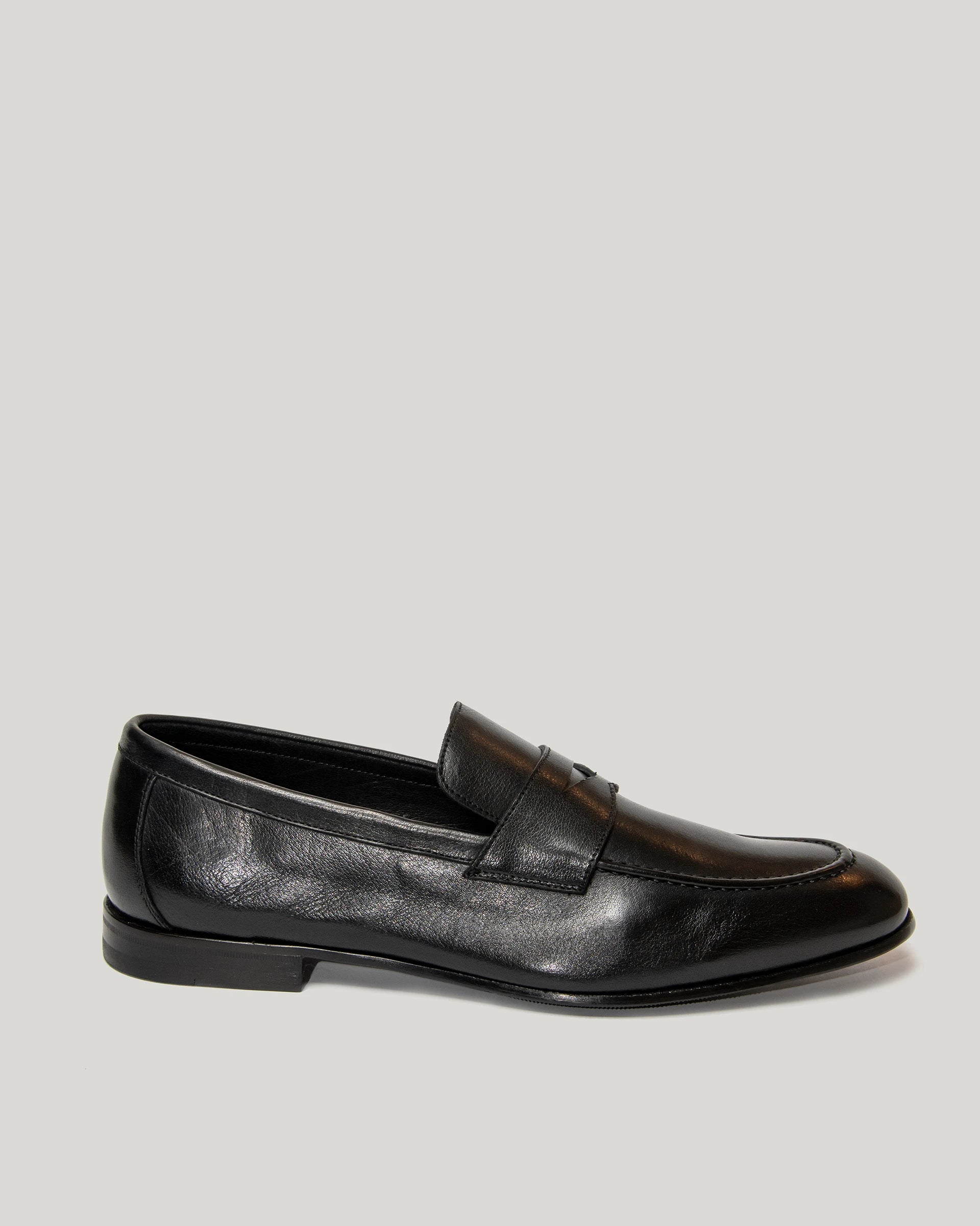 Black antiqued calfskin loafer