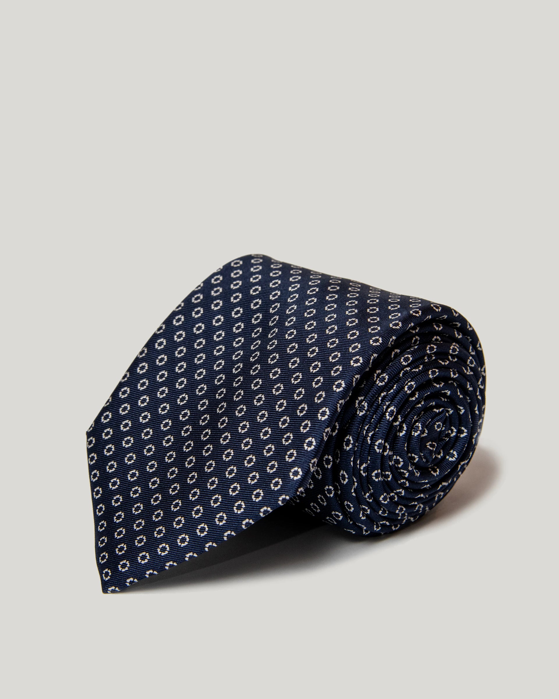 Pure silk tie