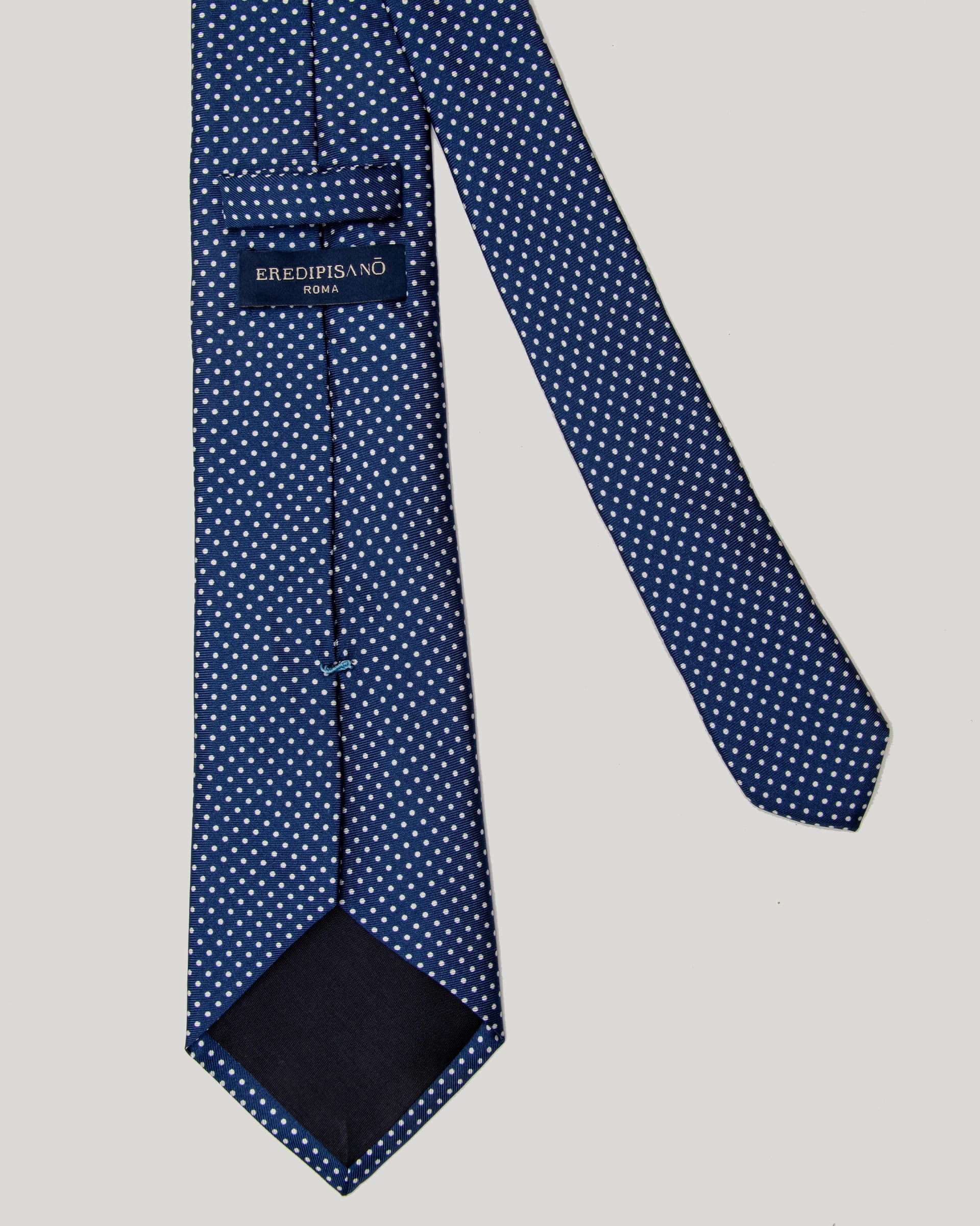 Pure silk tie