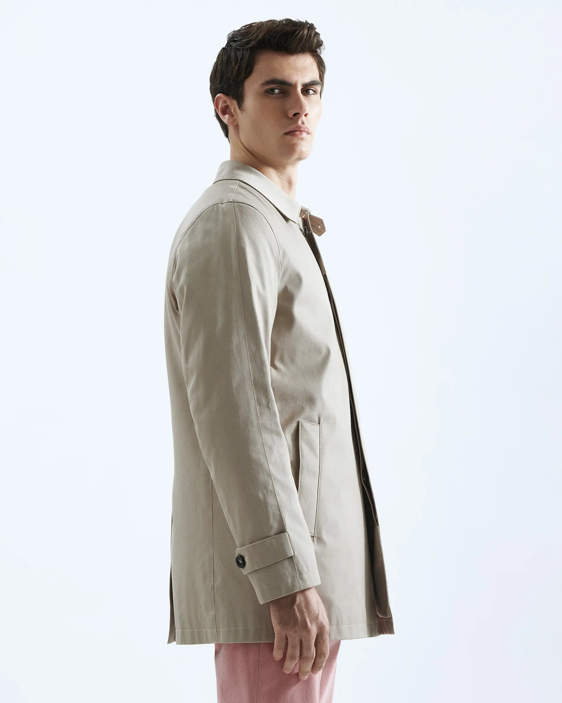 Beige waterproof trench coat with removable lining