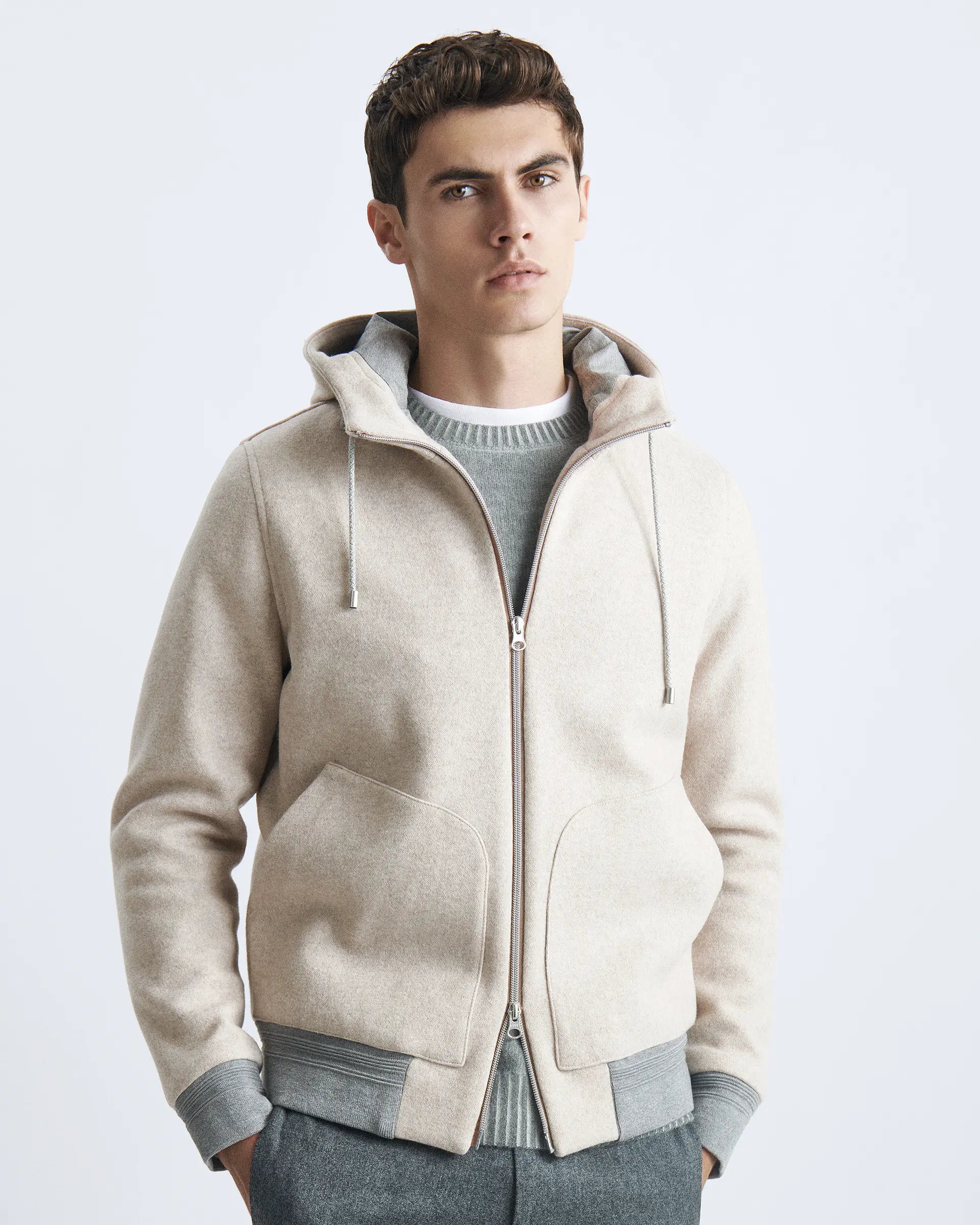 Beige sweatshirt in technical wool