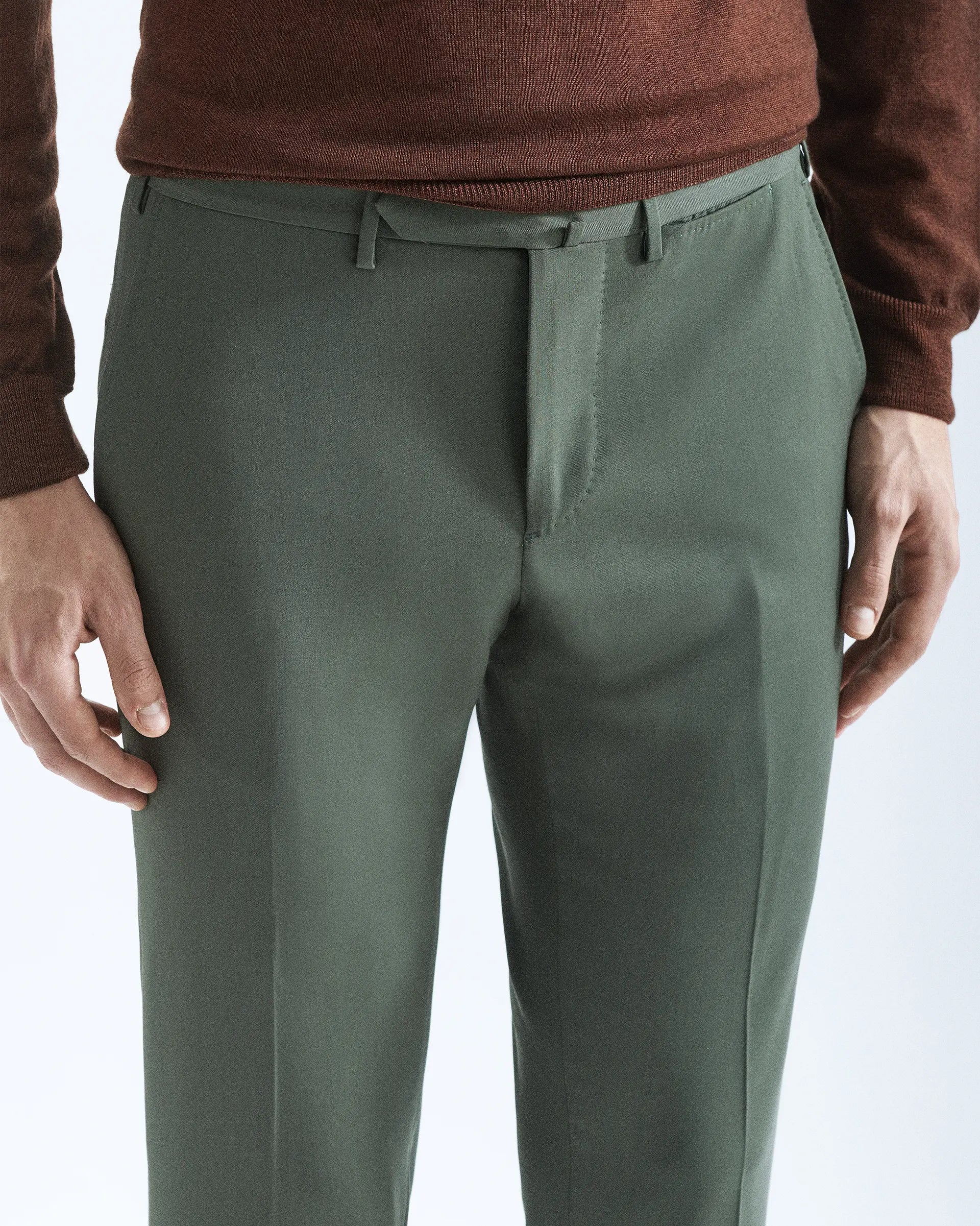 Pantalón verde de lana elástica de la fábrica de lanas Zignone