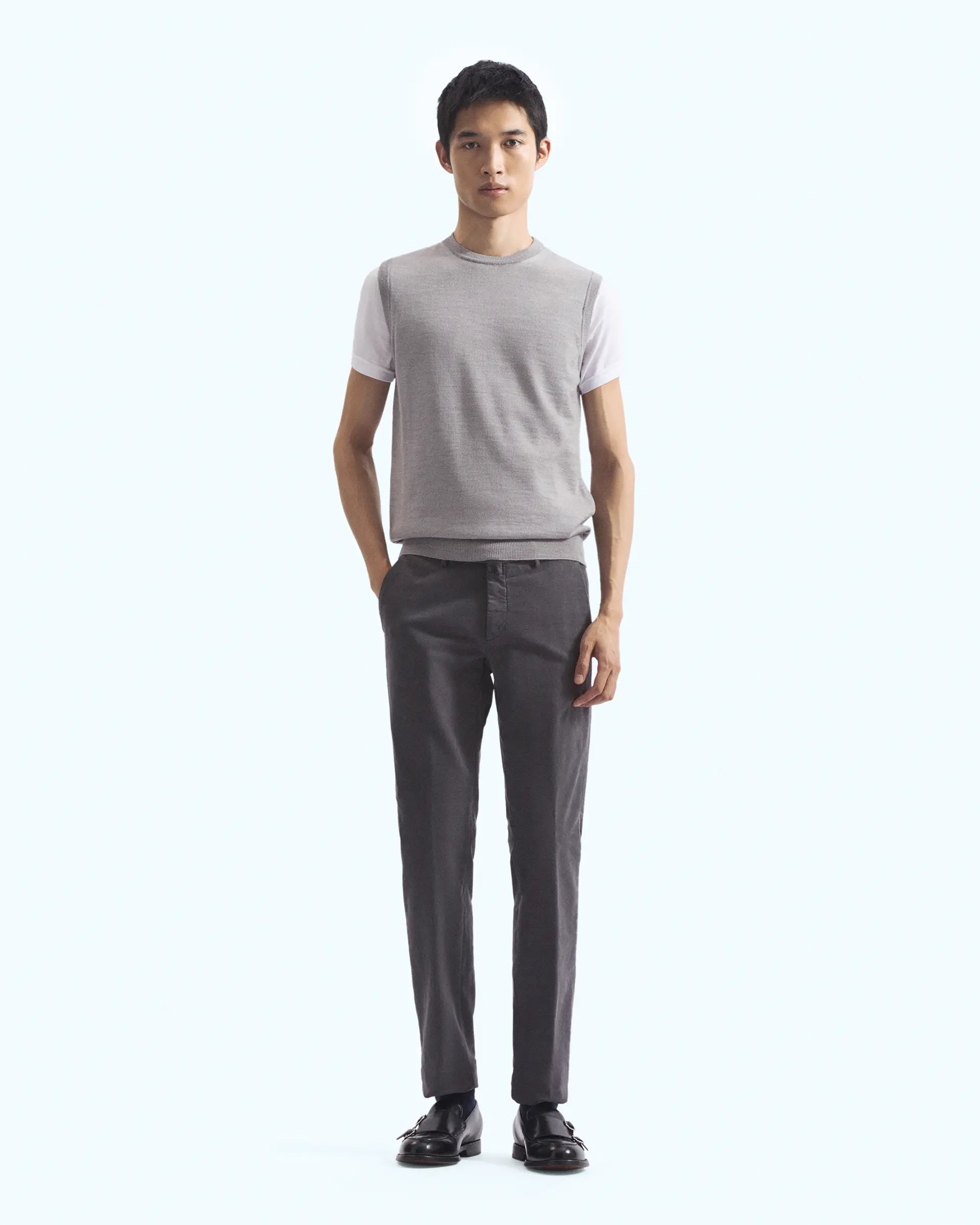 Pantalone grigio di velluto in cotone stretch