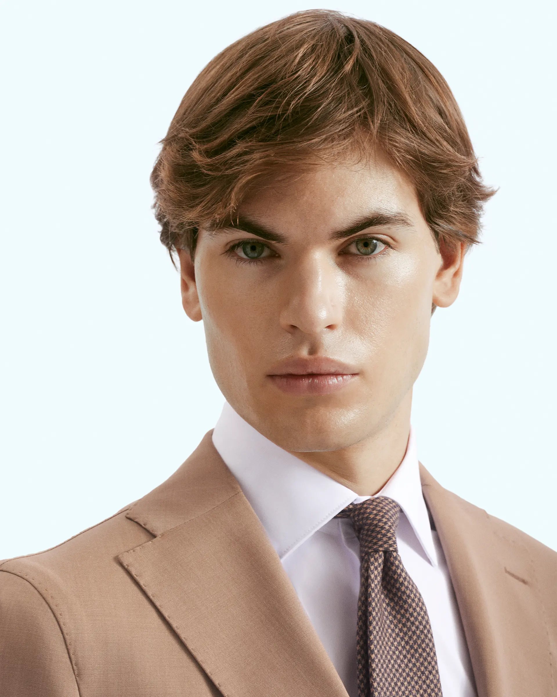 Beige suit in stretch wool from Lanificio Zignone