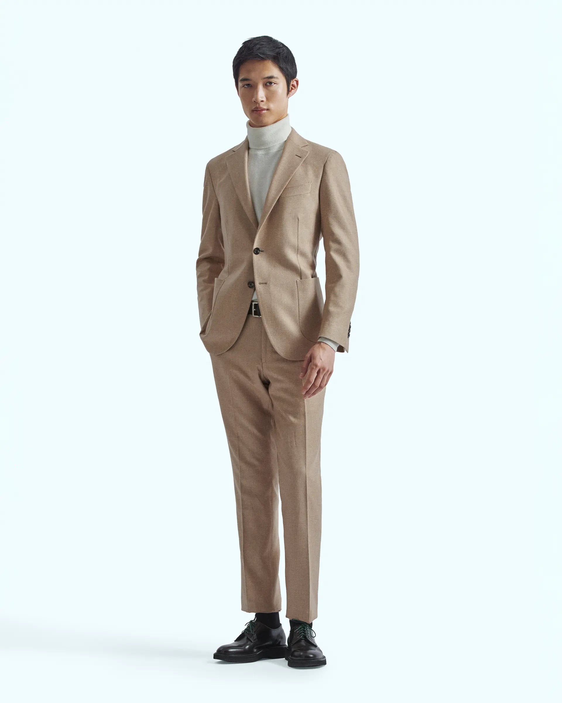 Abito beige in lana cotone e seta tessuto Vitale Barberis & Canonico