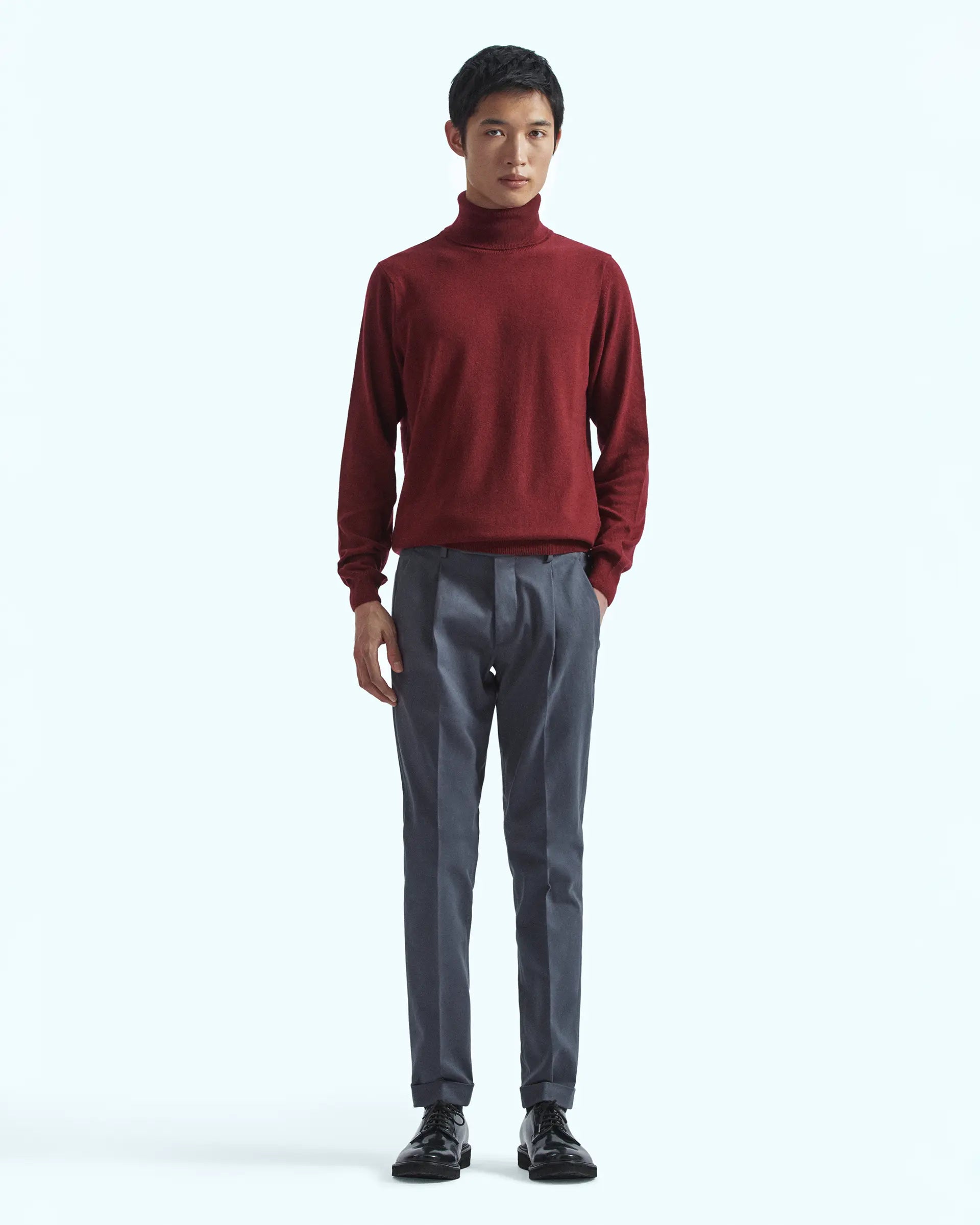 Stretch gabardine trousers