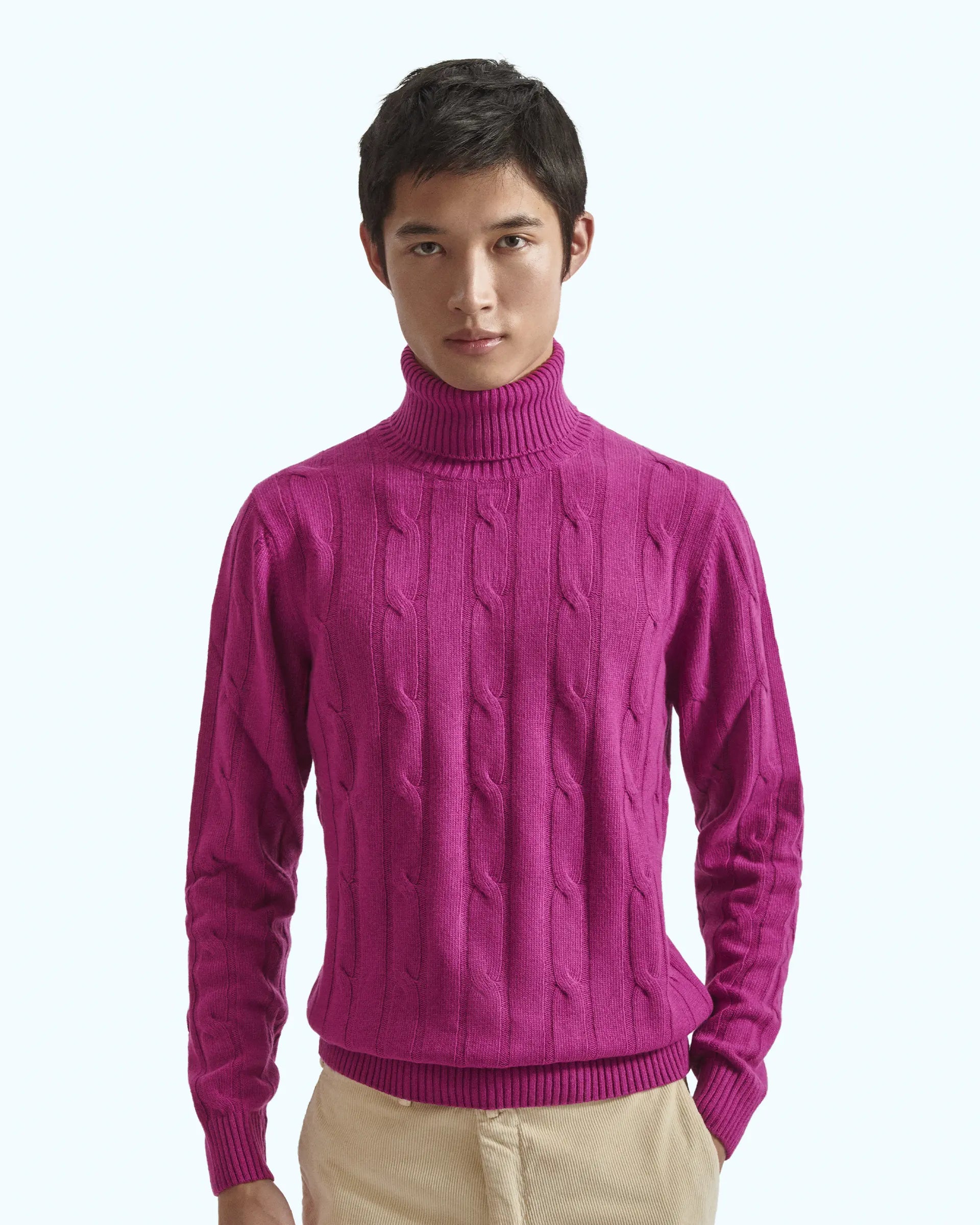 Purple turtleneck in cashmere blend with cable knit