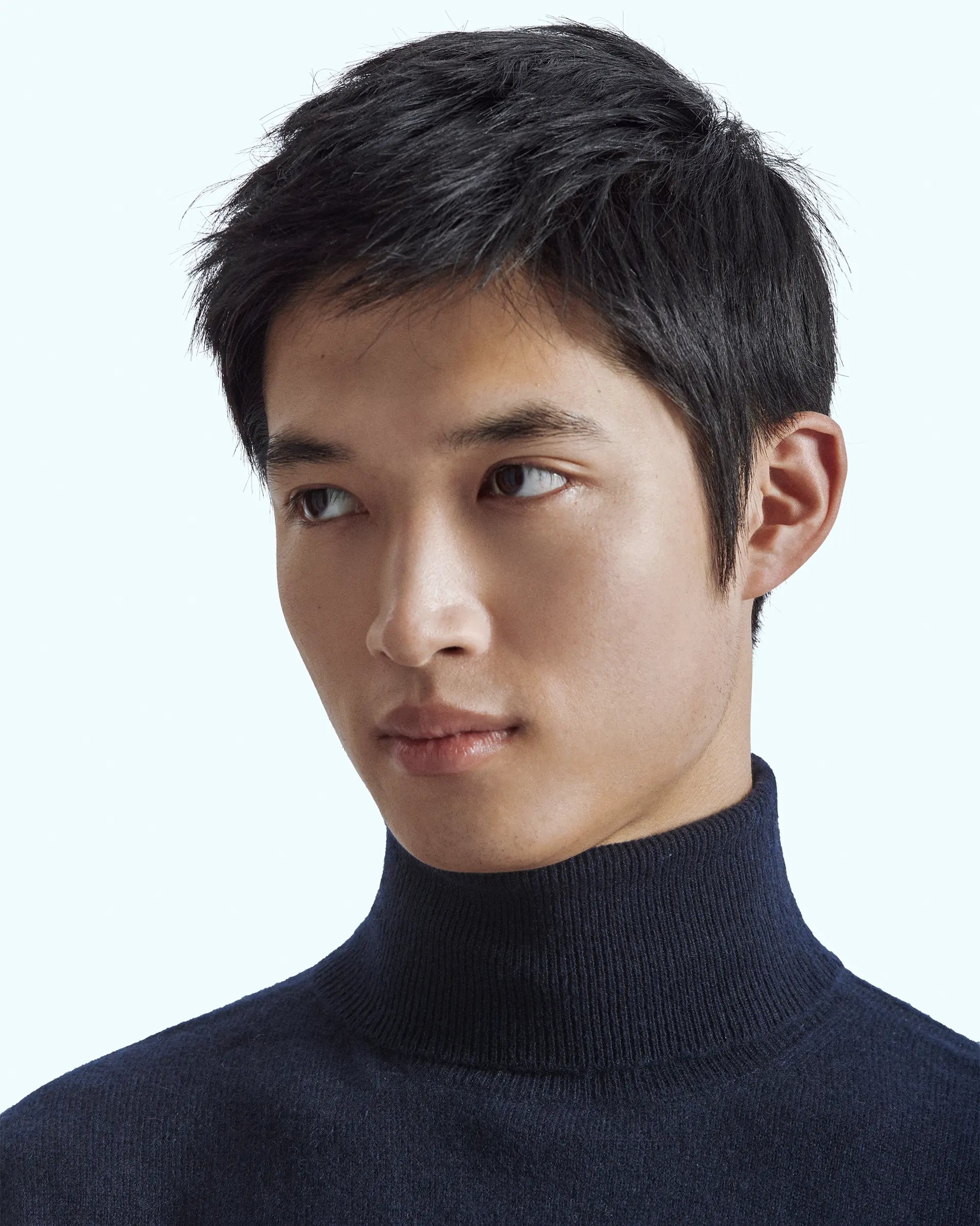 Blue turtleneck in pure cashmere