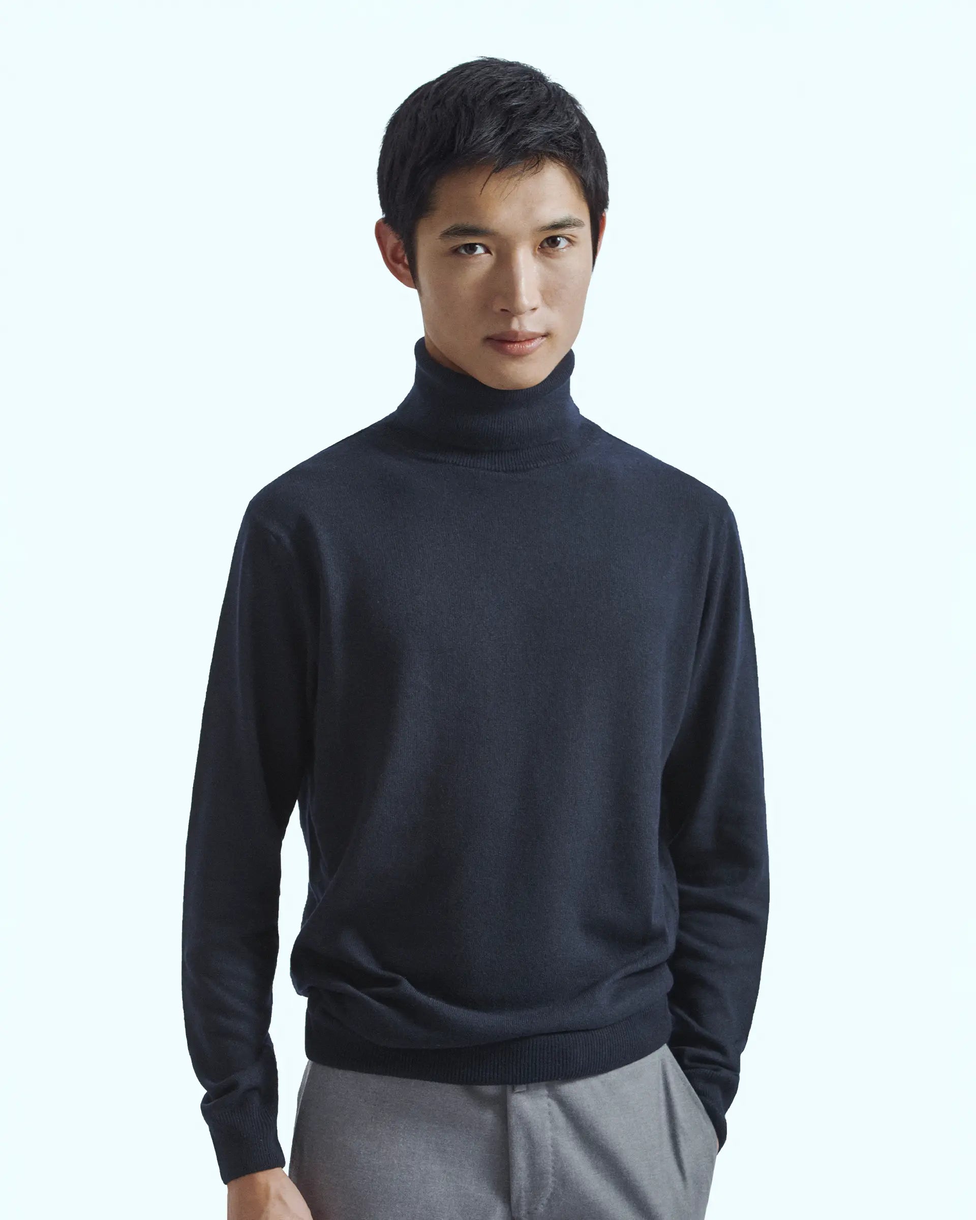 Blue cashmere blend turtleneck