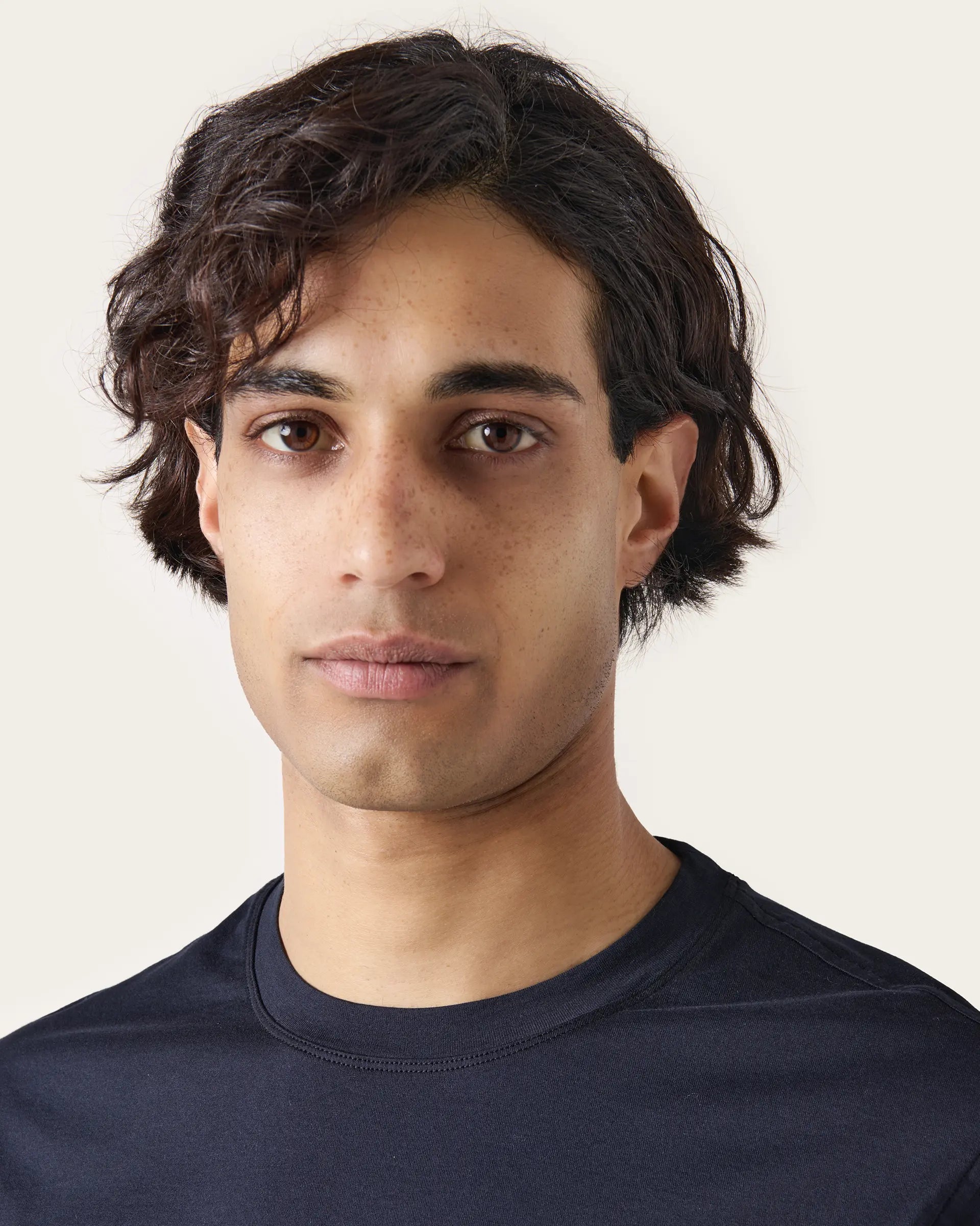 T-shirt girocollo blu in jersey di puro cotone