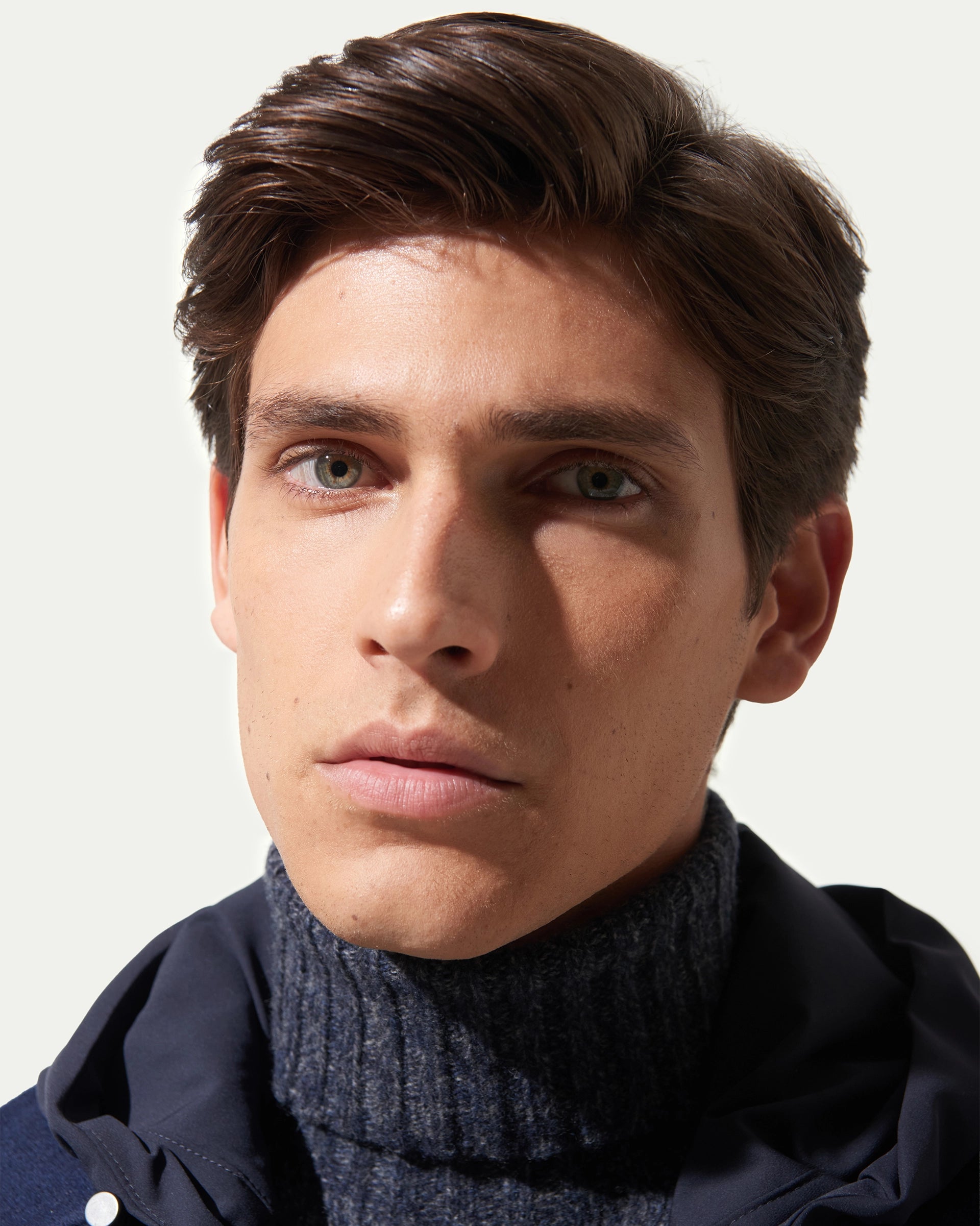 Giaccone Doppiopetto blu in lana stretch con imbottitura removibile