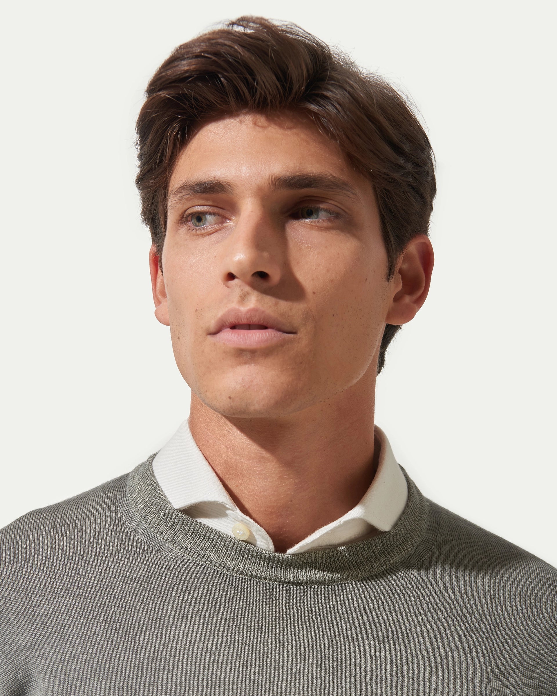 Girocollo Militare in pura lana merino extrafine finezza 12