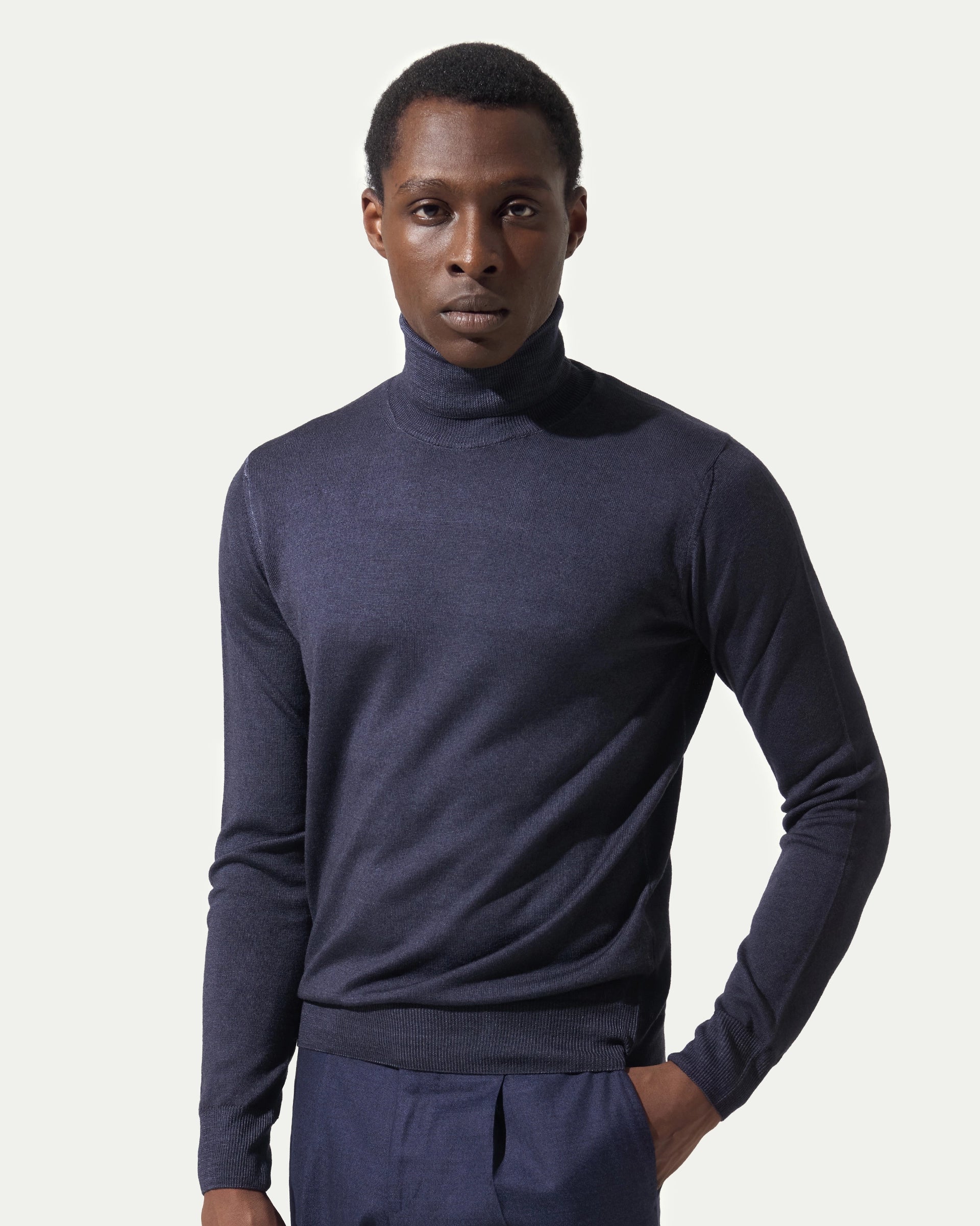 Blue turtleneck in pure extra-fine merino wool, gauge 12