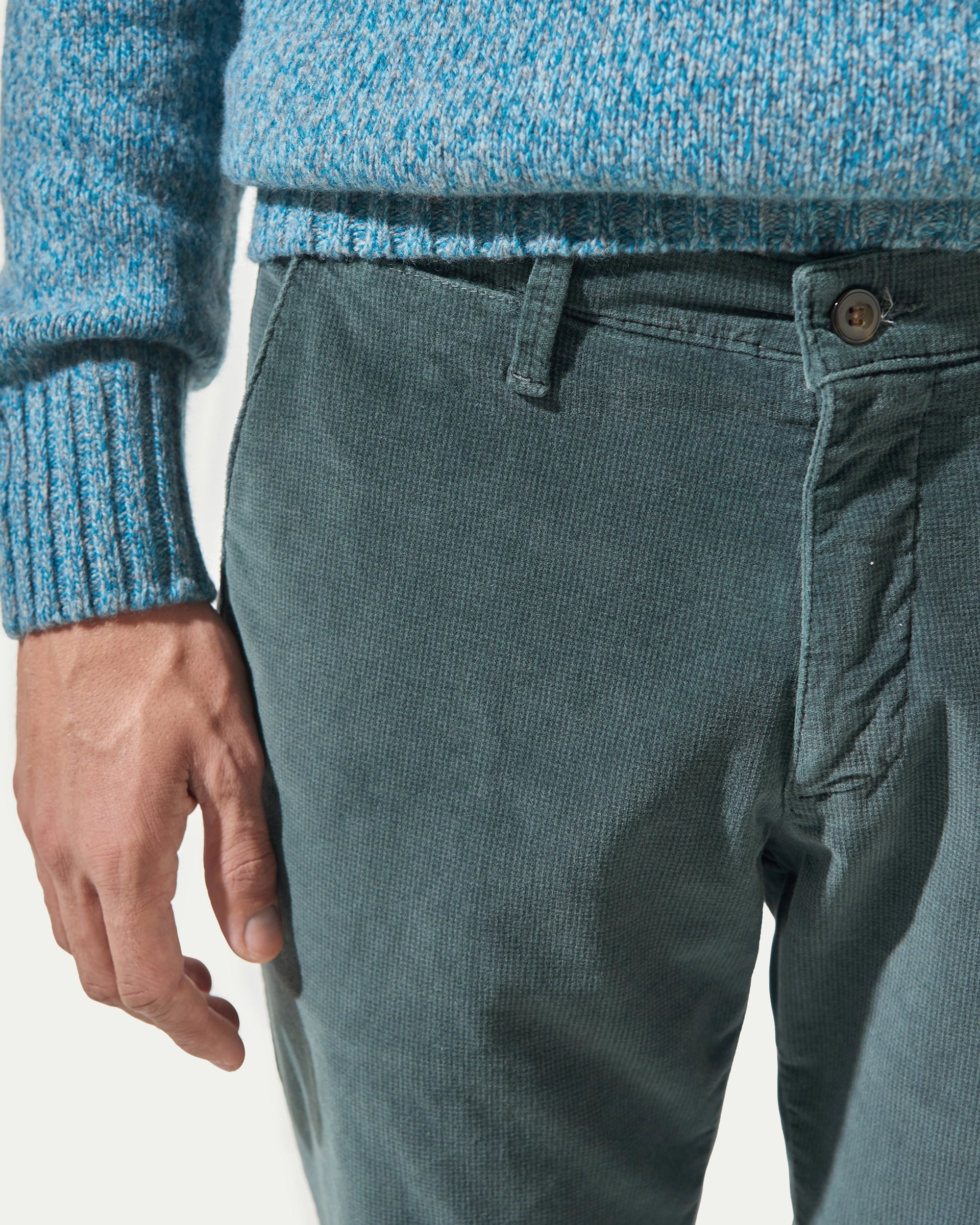 Green trousers in smooth velvet with micro print