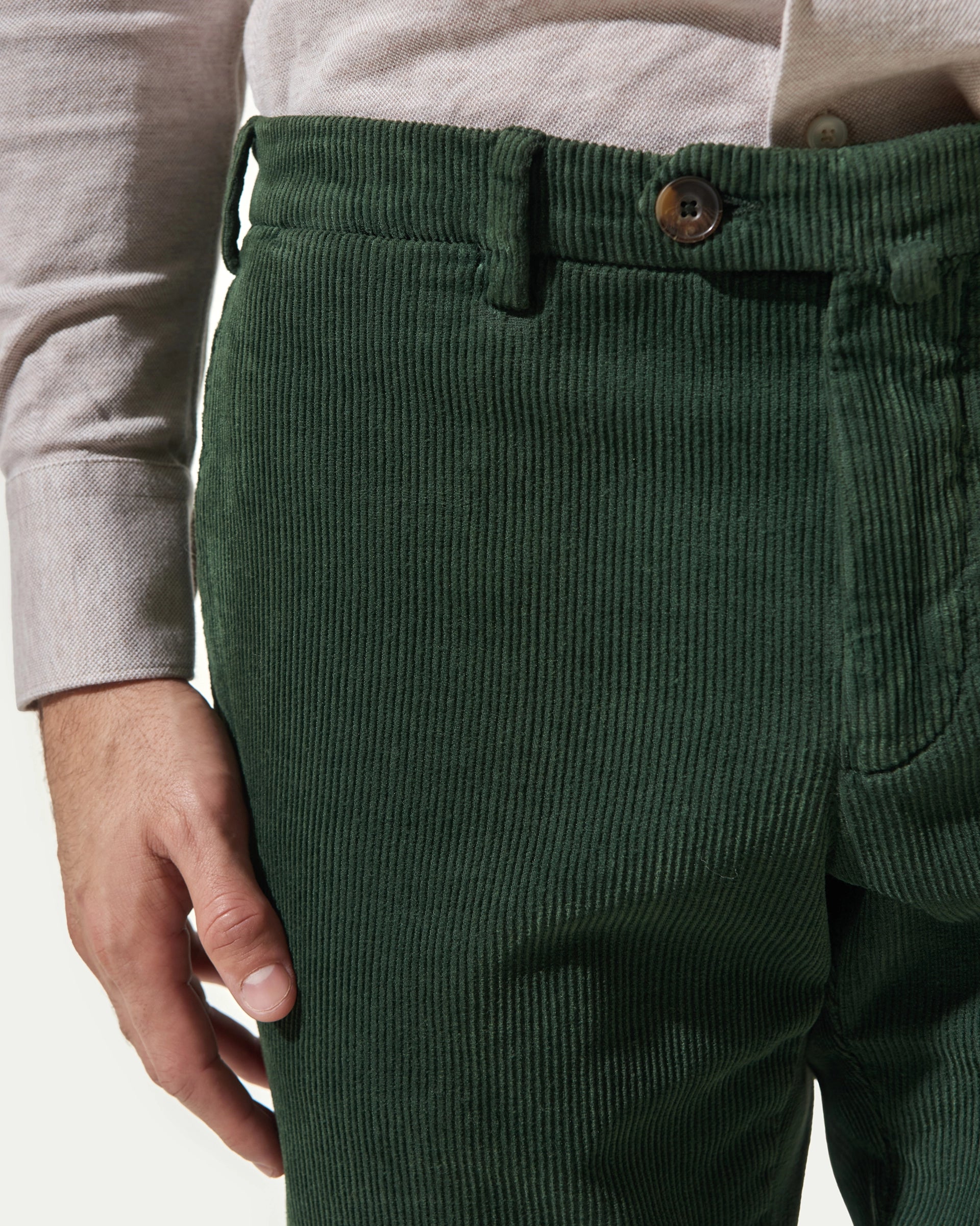 Pantalone verde in velluto 500righe stretch tinto in capo