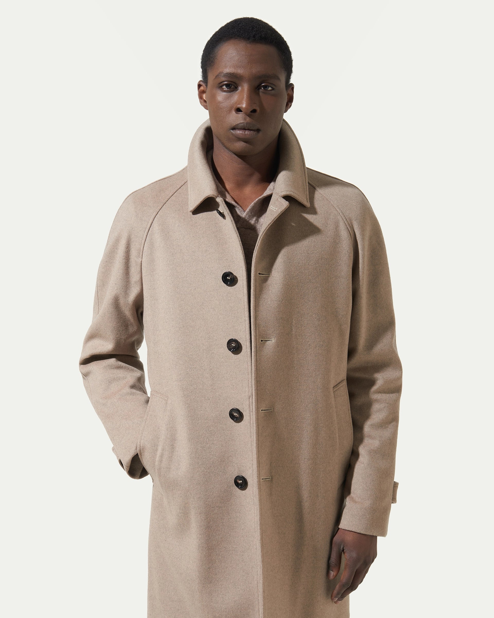 Cappotto beige 5 bottoni in lana e cashmere