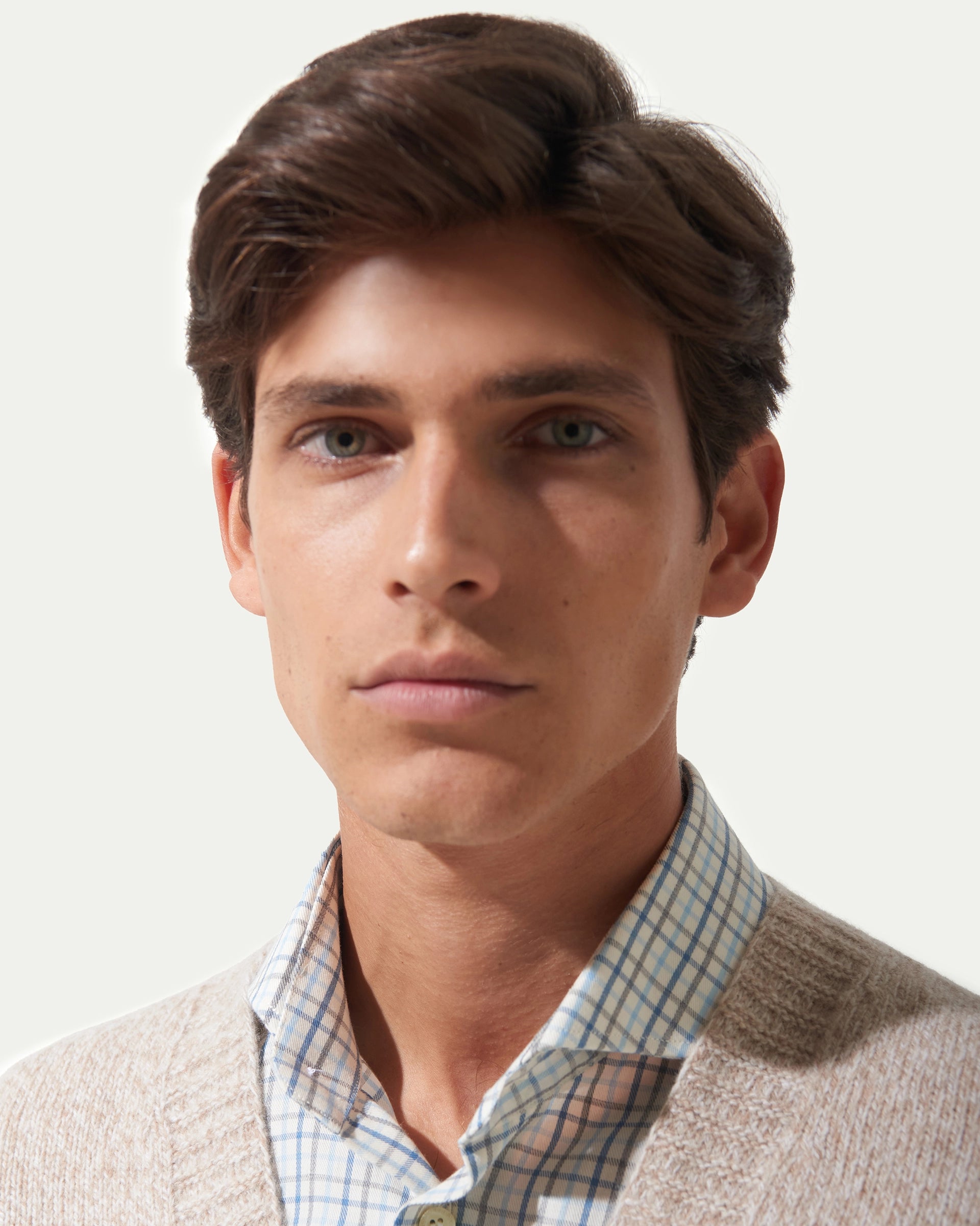 Cardigan beige in pura lana merinos mouline finezza 5