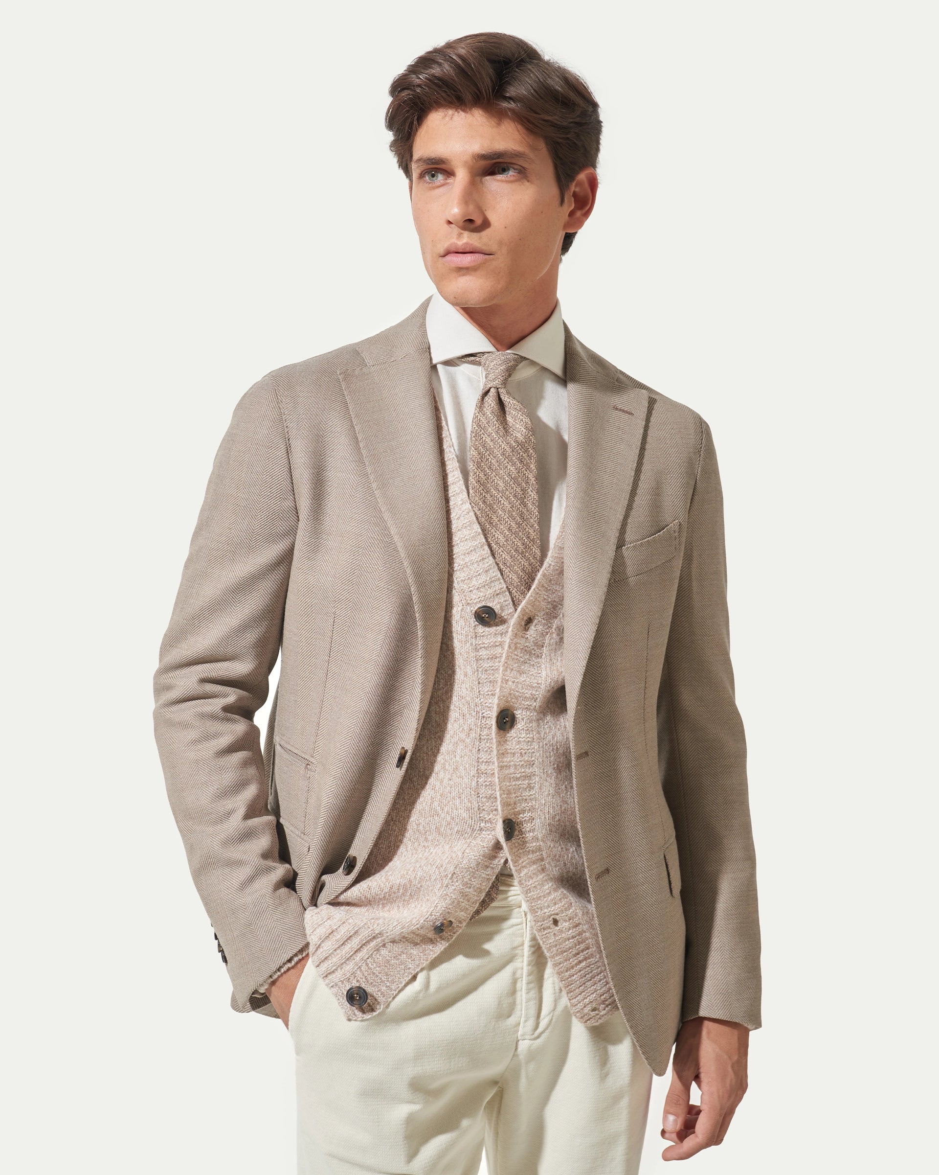 Giacca beige spinata in lana stretch tessuto Reda flexo