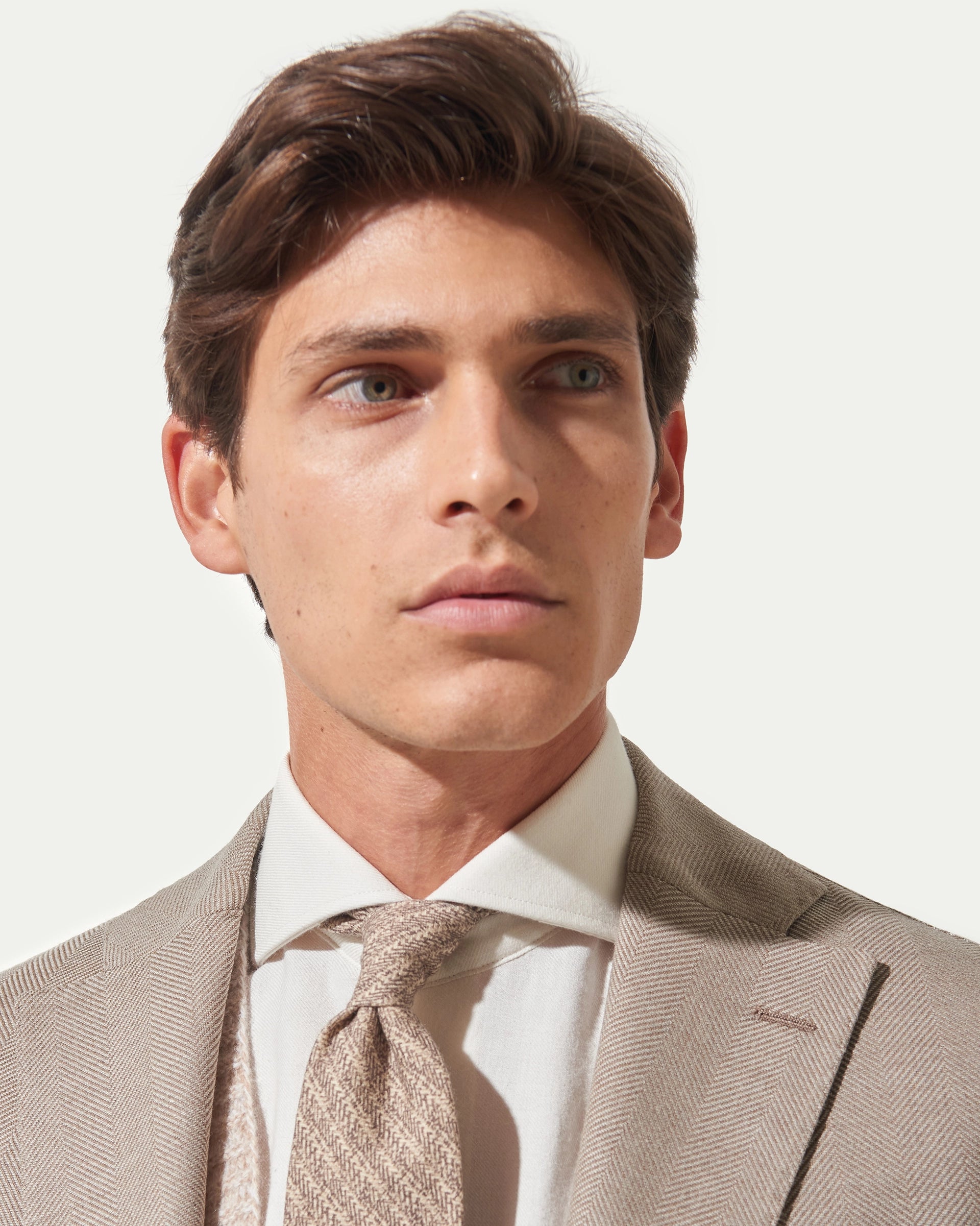 Giacca beige spinata in lana stretch tessuto Reda flexo