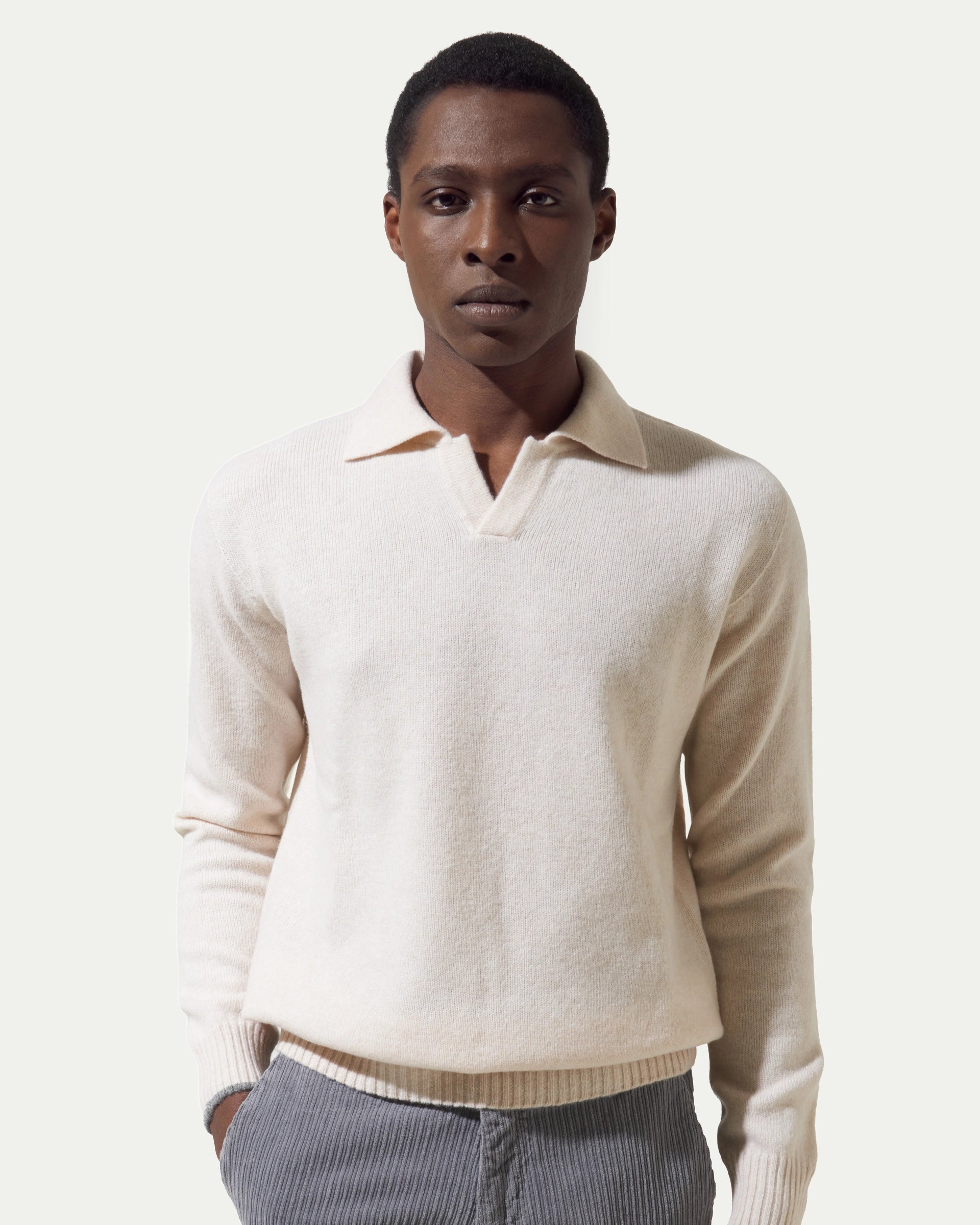 Polo senza bottoni azurro finezza 7 in pura lana merinos extrafine