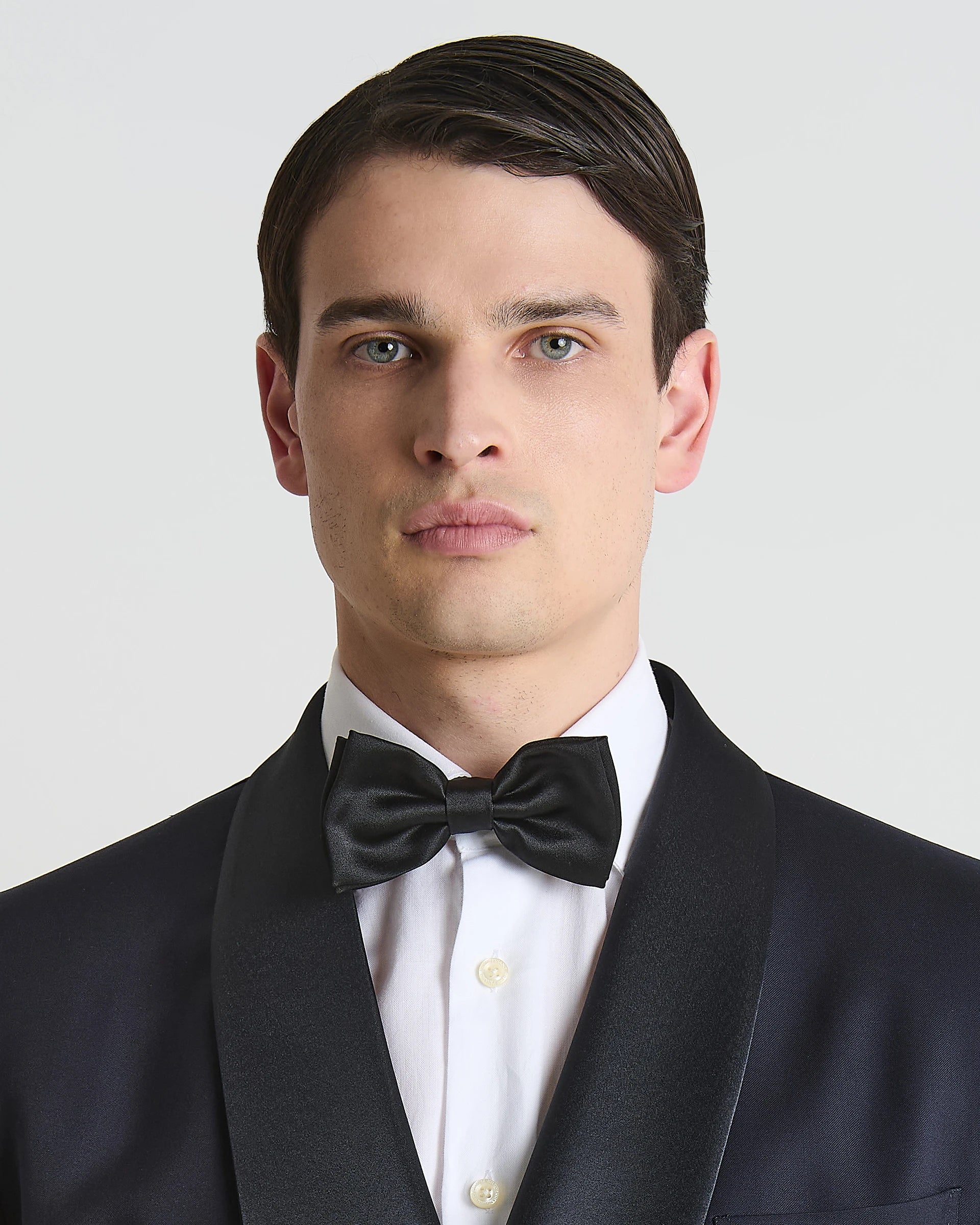 Smoking Blu Doppiopetto Blu con rever di raso