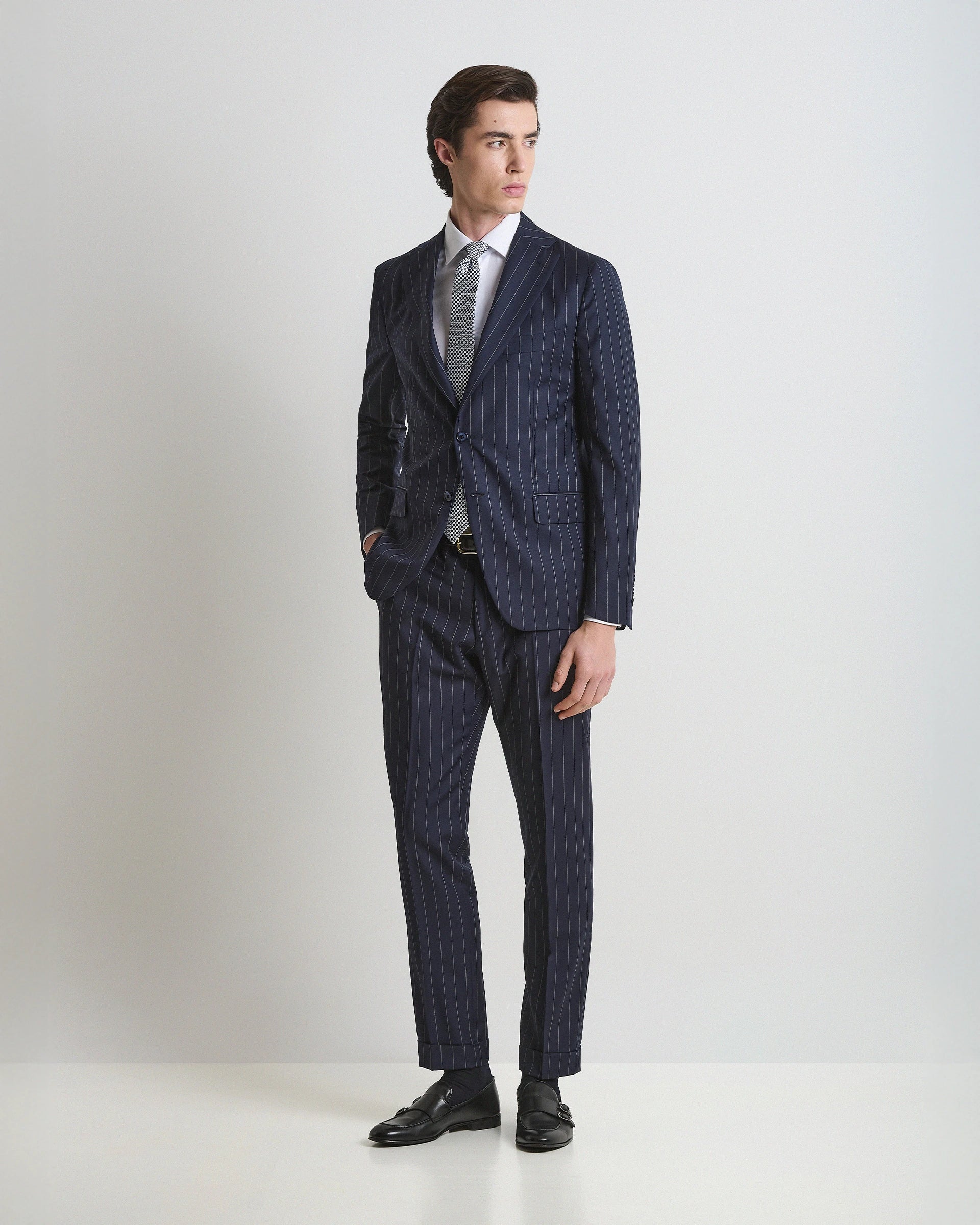 Abito gessato blu in pura lana tessuto Ermenegildo Zegna Tropical