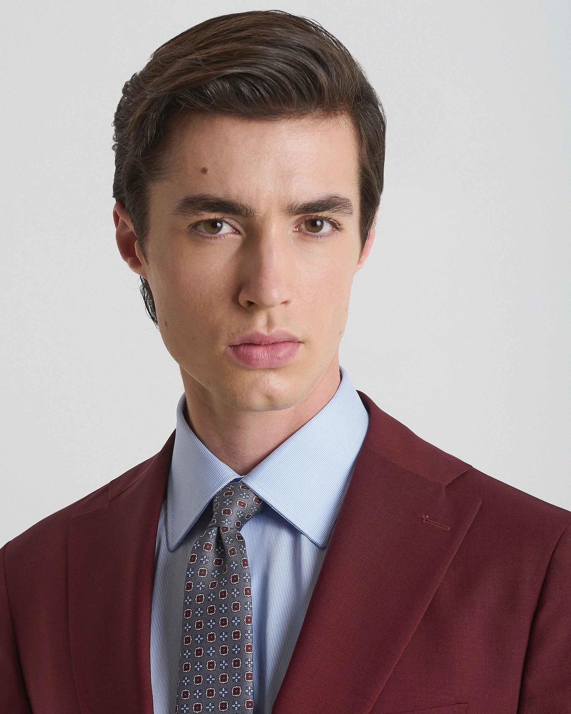 Abito Bordeaux in pura lana tessuto Ermenegildo Zegna Tropical