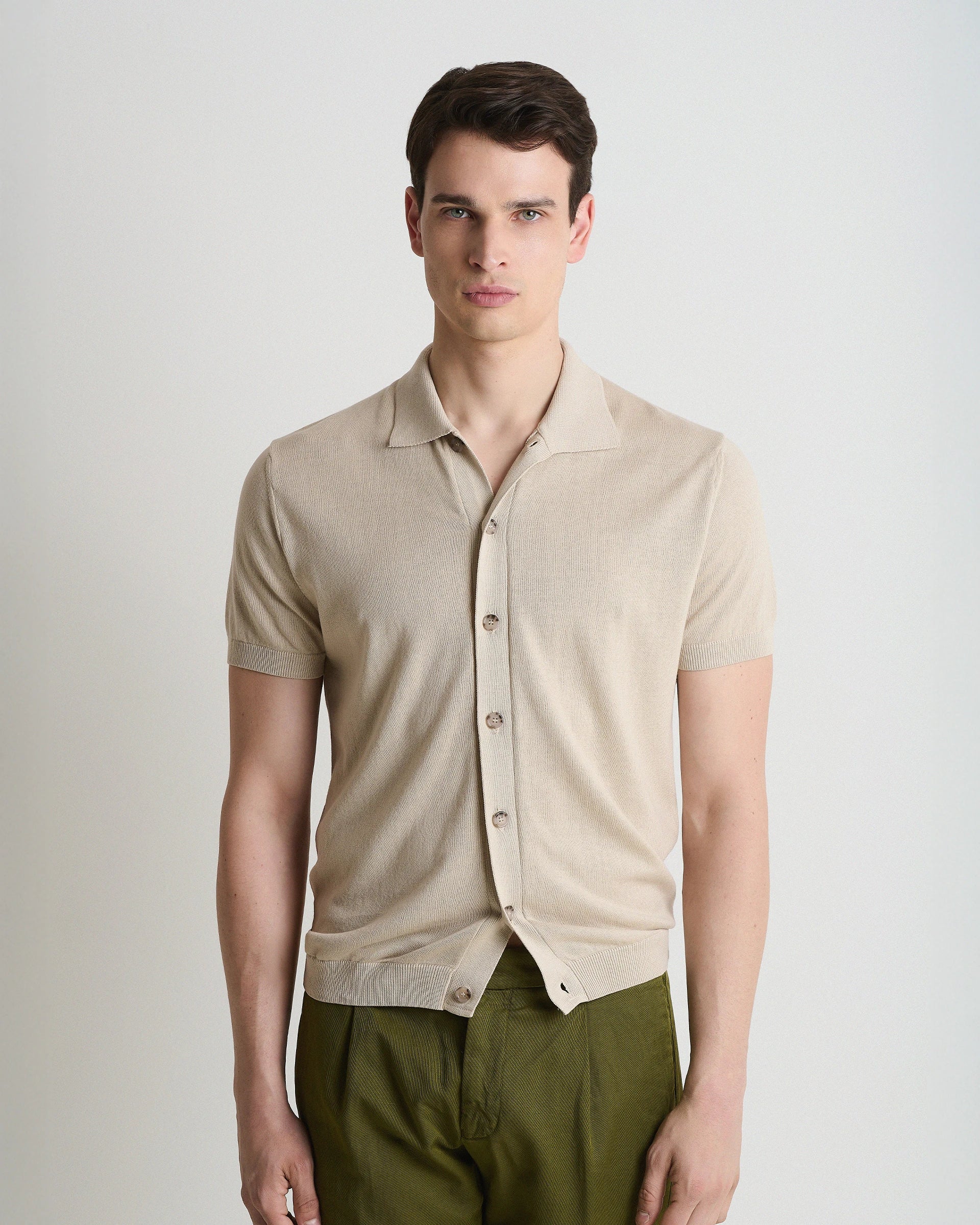 Camicia 7 bottoni manica corta corda in puro cotone