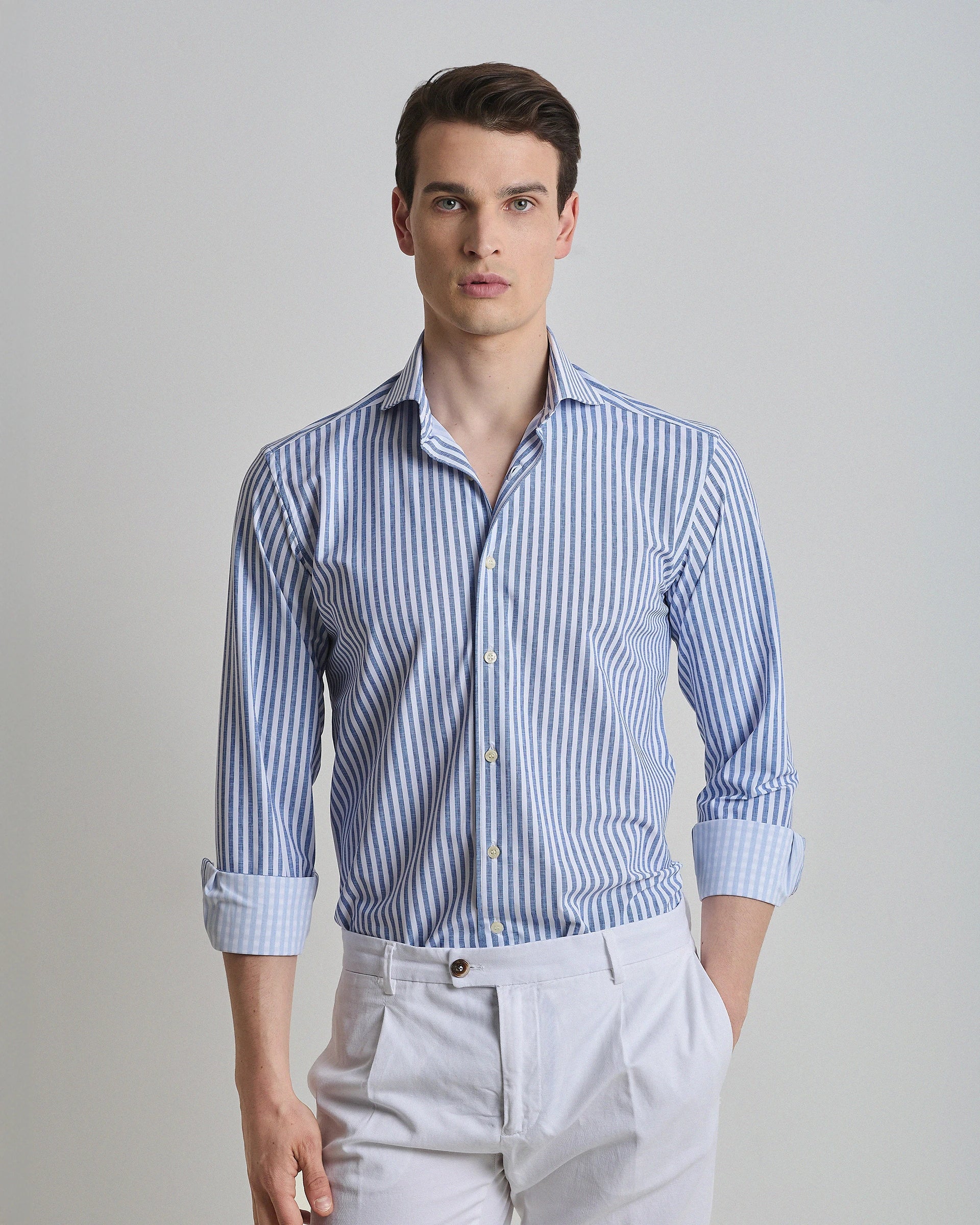 Performance shirt blue stripe easy iron comfort fit