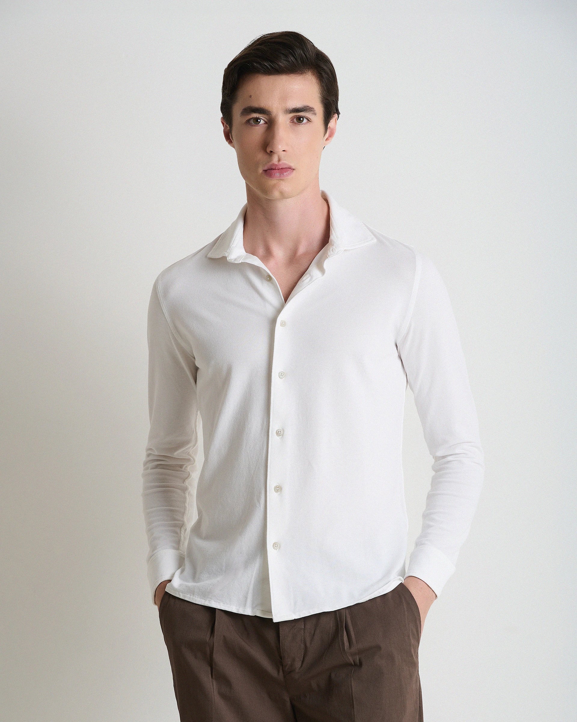 Long-sleeved stretch cotton shirt