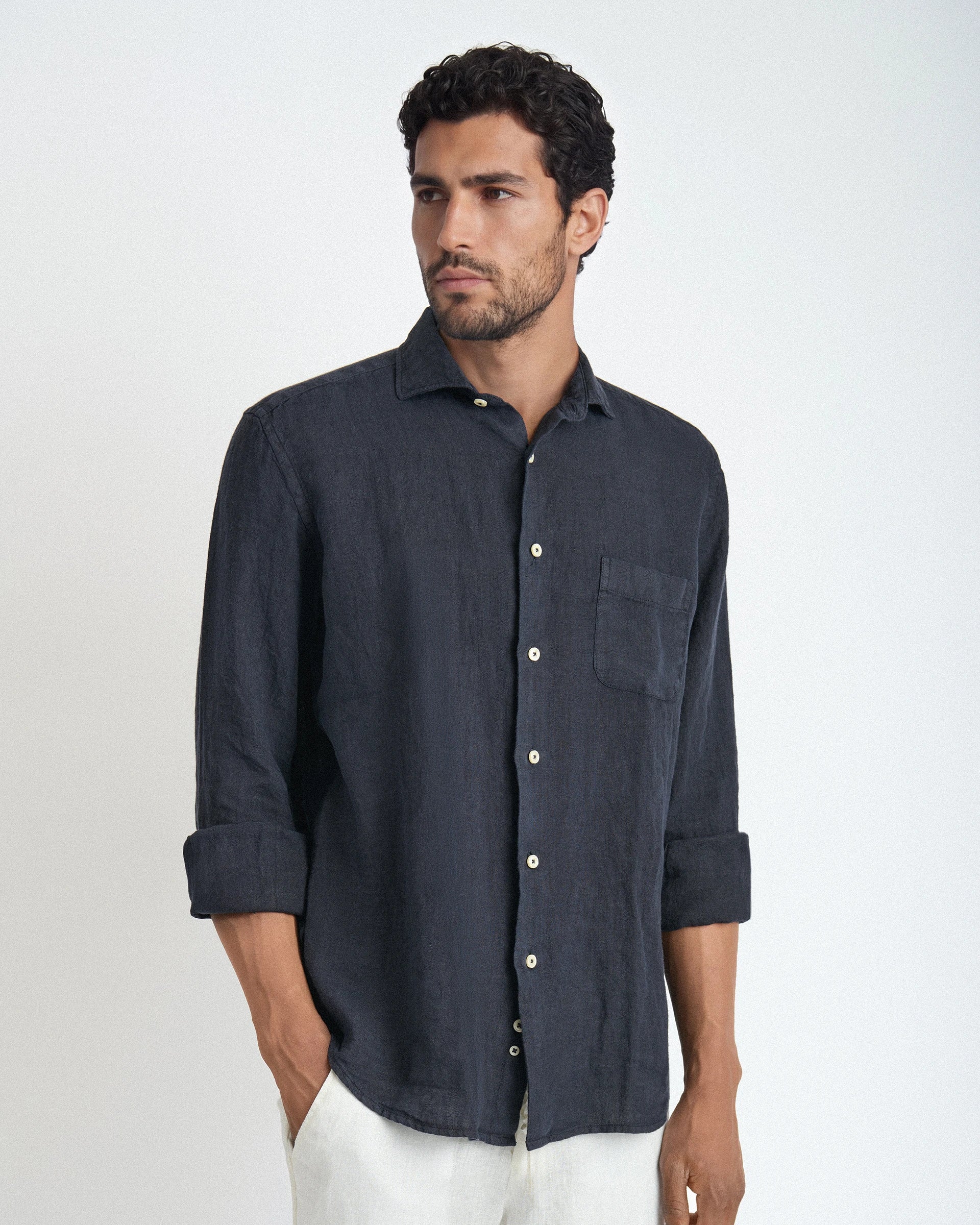 Camicia blu in puro lino tinto in capo confort fit