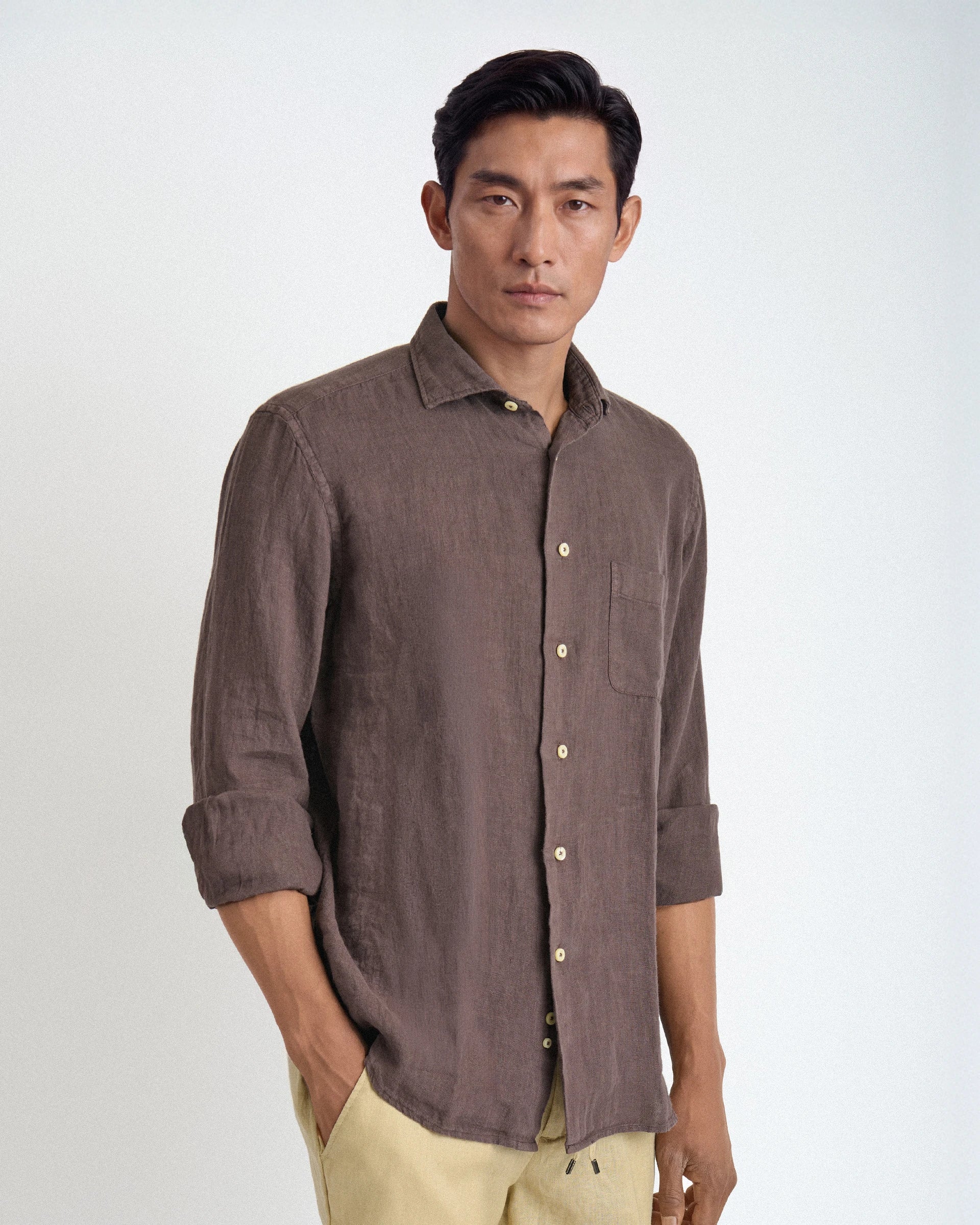 Camicia moro in puro lino tinto in capo comfort fit