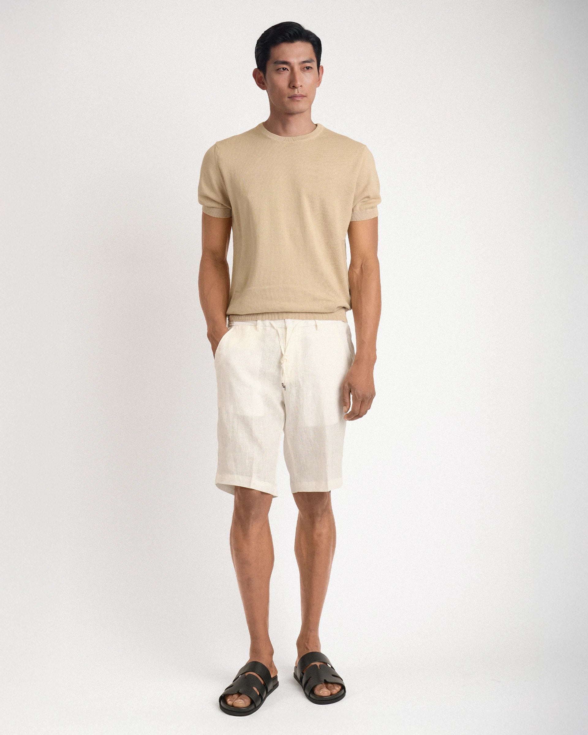 Bermuda Bianco in puro lino con coulisse ed elastico