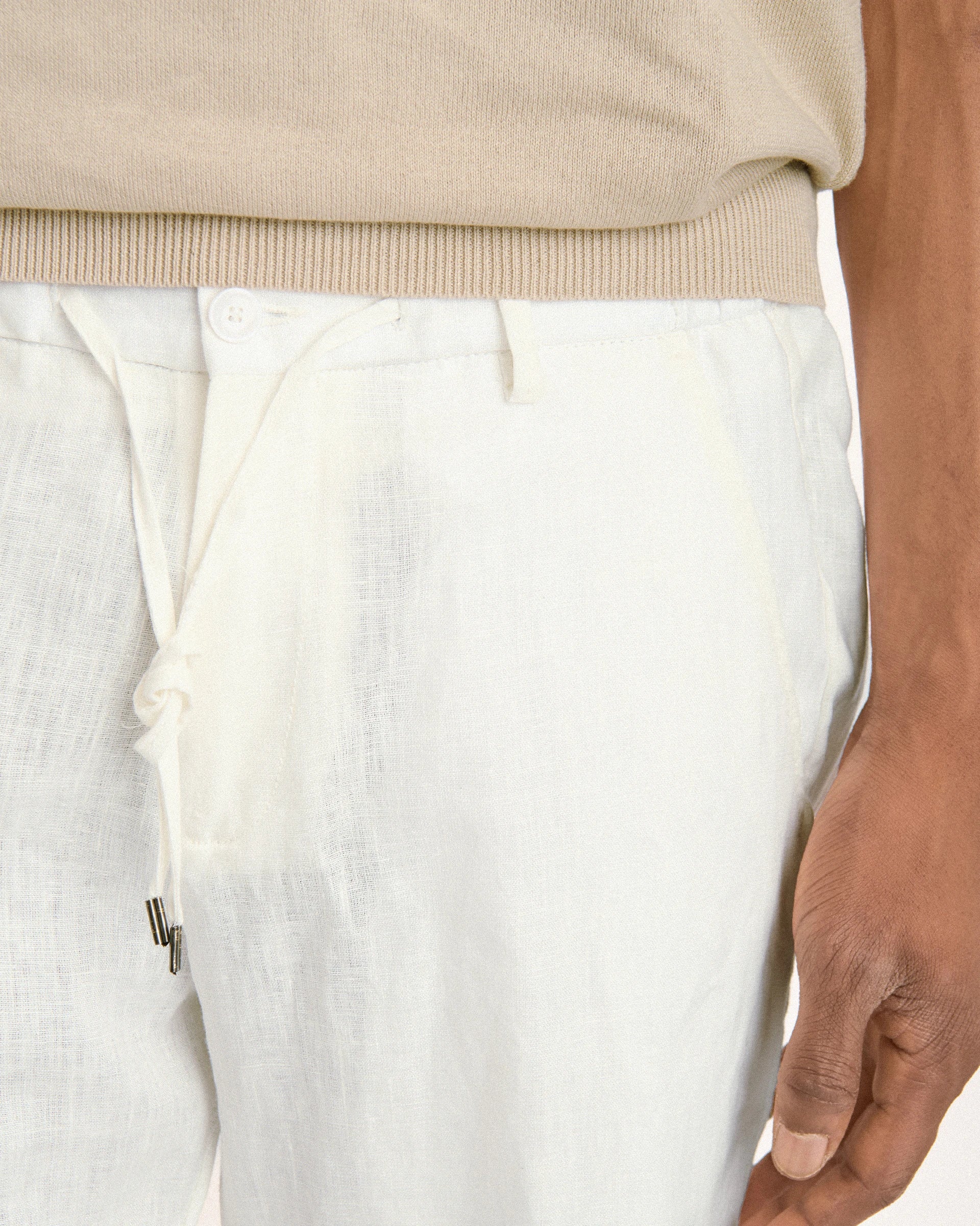 Bermuda Bianco in puro lino con coulisse ed elastico