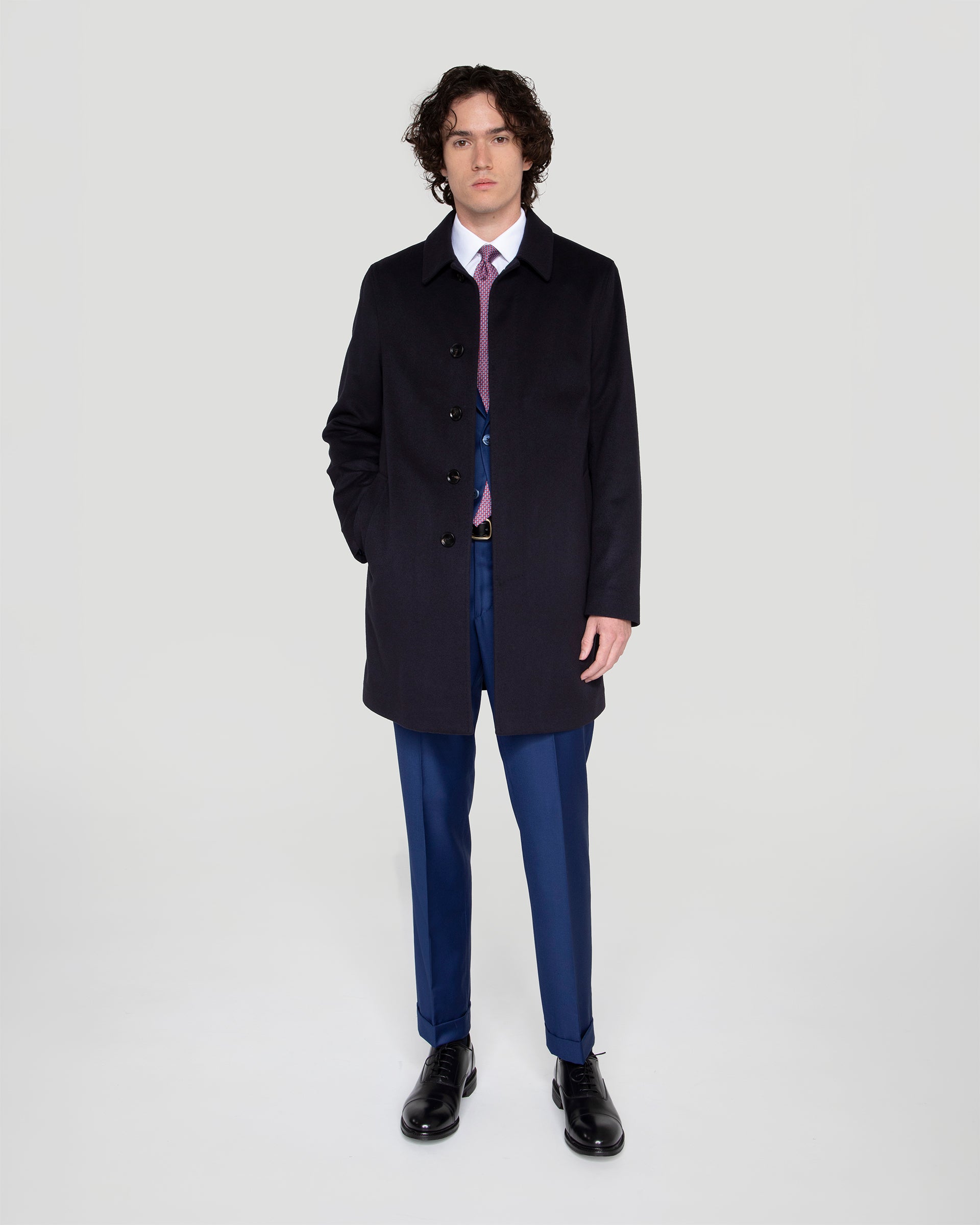 Cappotto blu in lana e cashmere del Lanificio Breschi