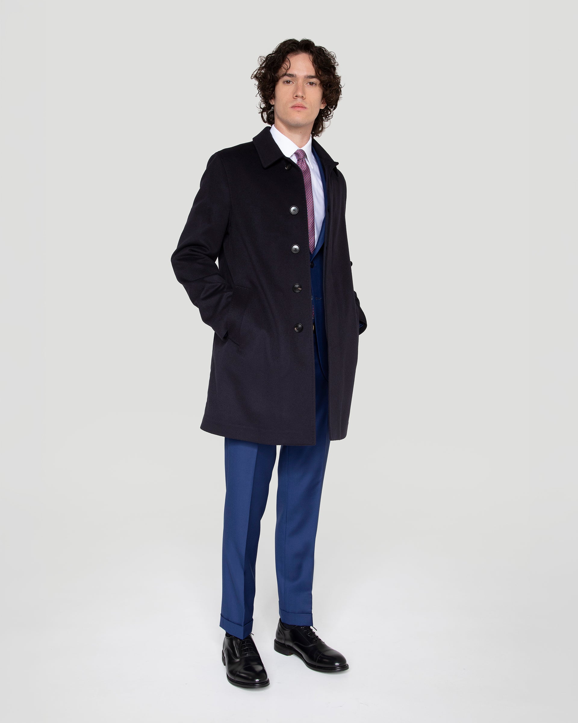 Cappotto blu in lana e cashmere del Lanificio Breschi