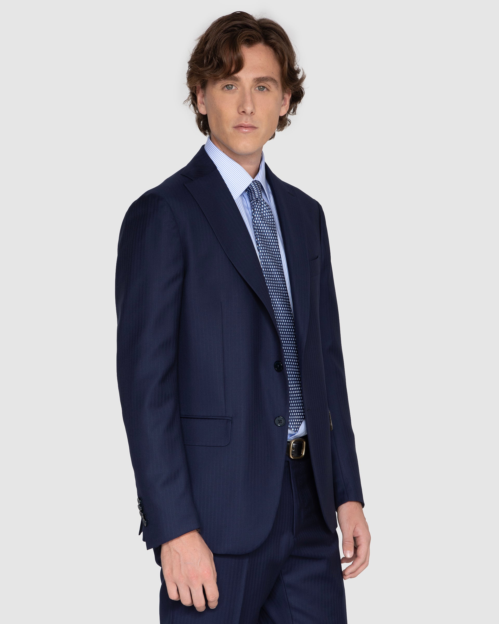 Abito sartoriale blu solaro in pura lana tessuto Ermenegildo Zegna