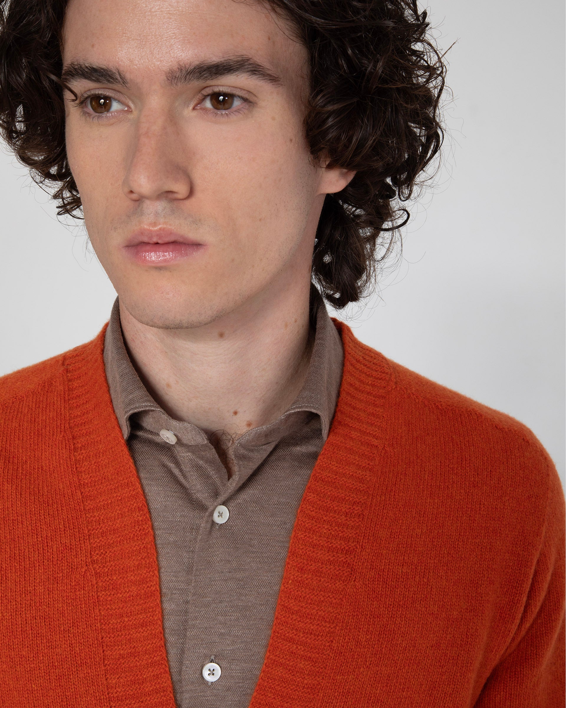 Cardigan Collo V  Ruggine in pura lana finezza 7