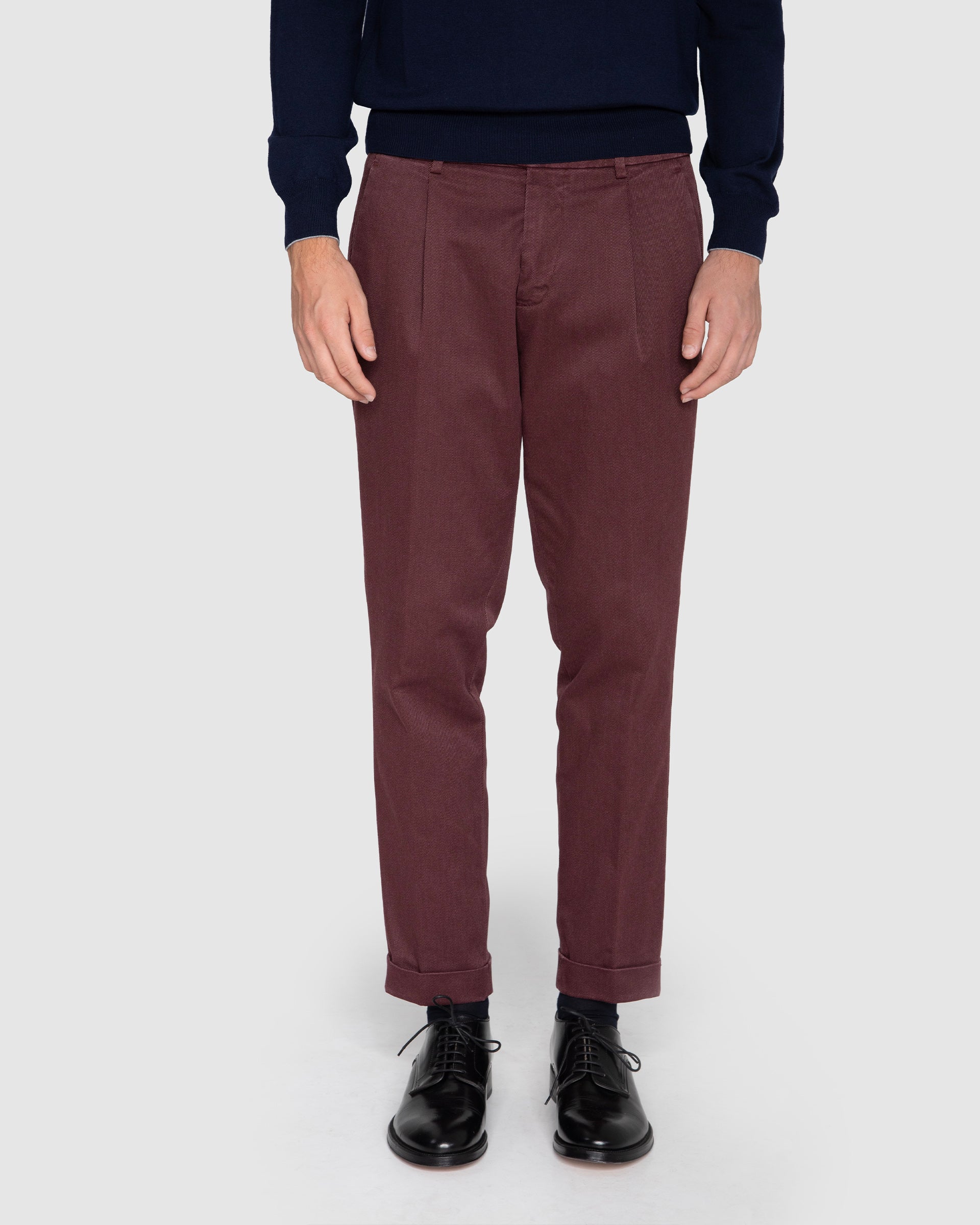   Pantalone Uomo Bordo in Gabardina Diagonale di Cotone Stretch con 1 Pinces con cintura con tiranti