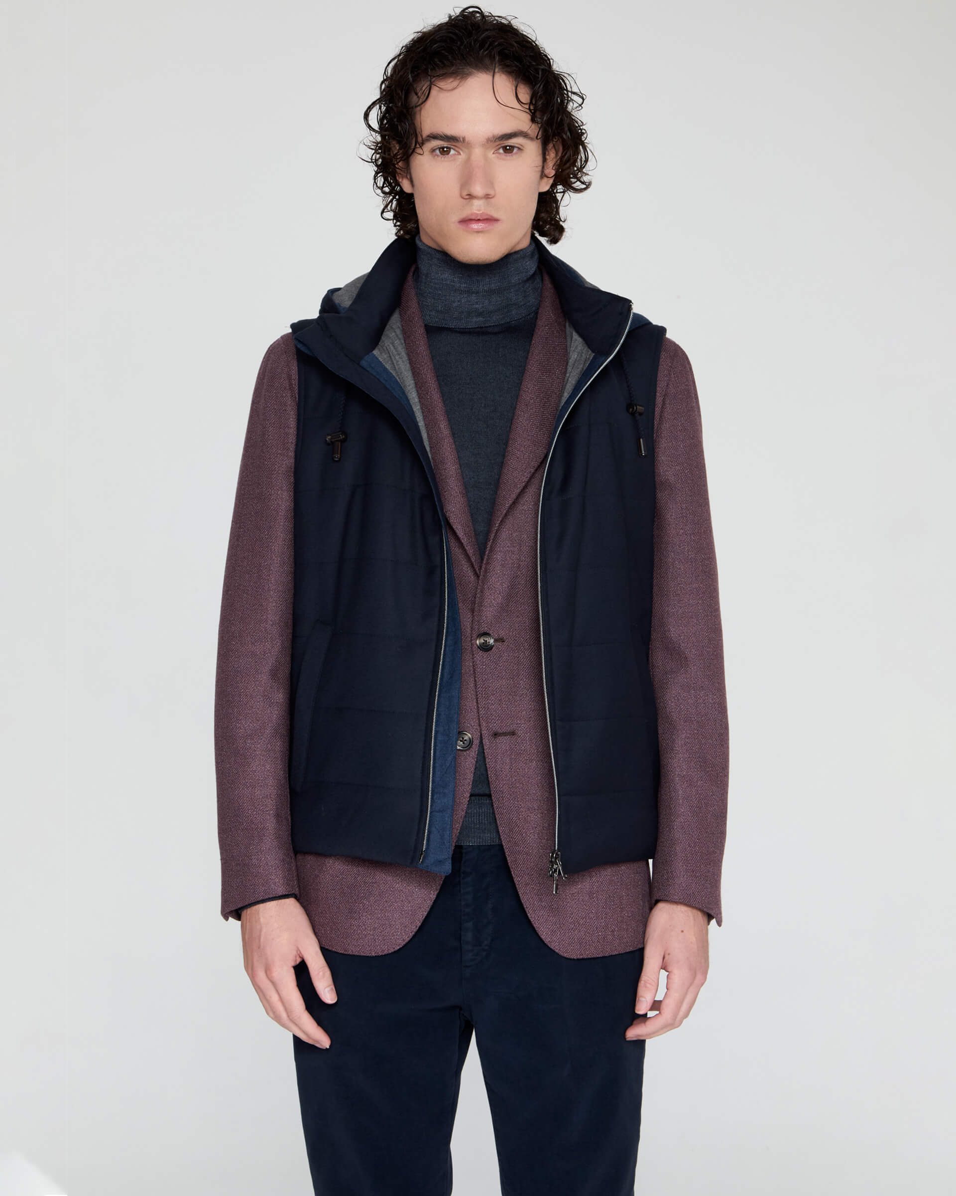 Gilet imbottito con cappuccio blu